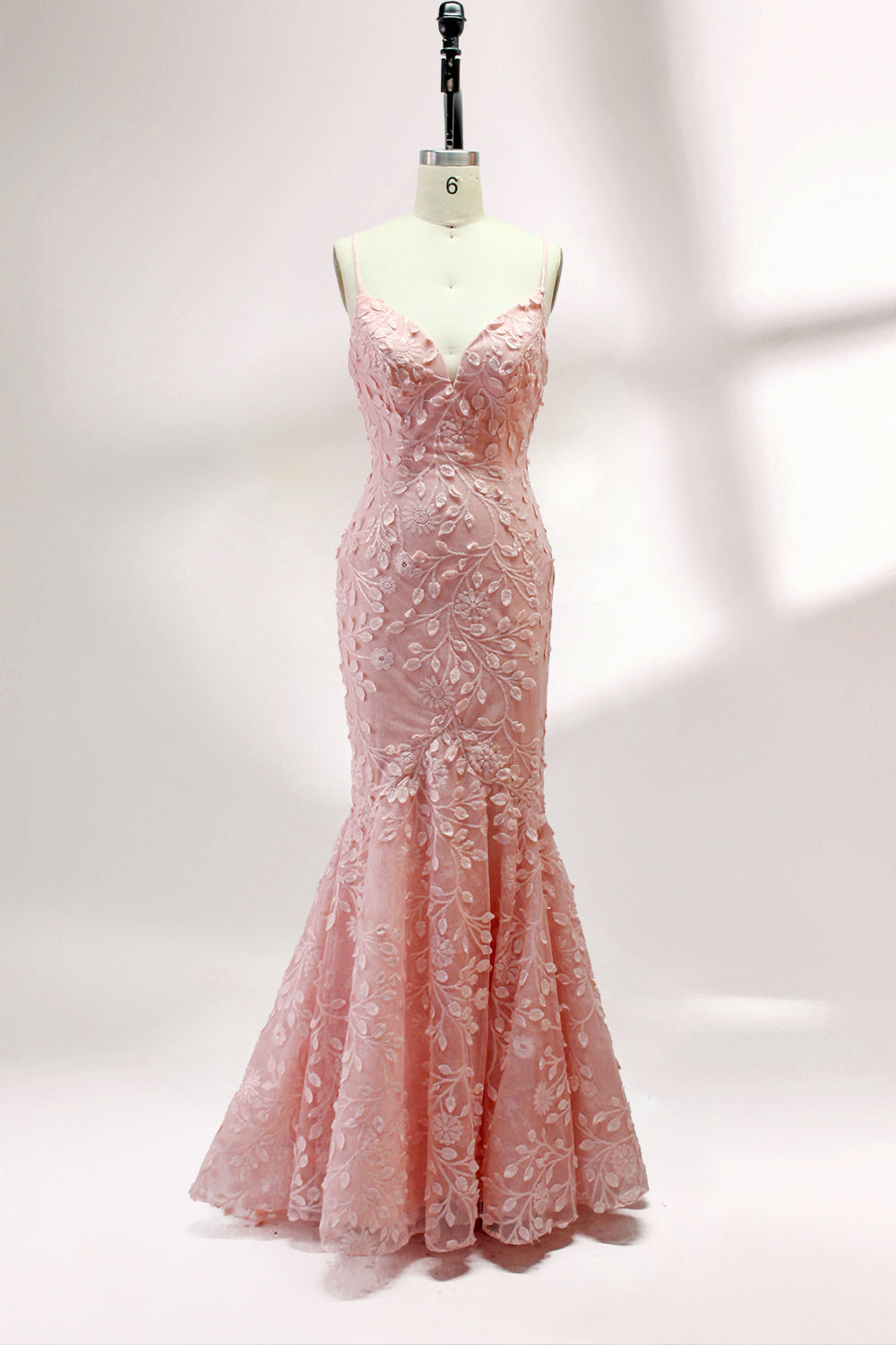 Floral Appliqué Mermaid Evening Dress with Spaghetti Straps 32589