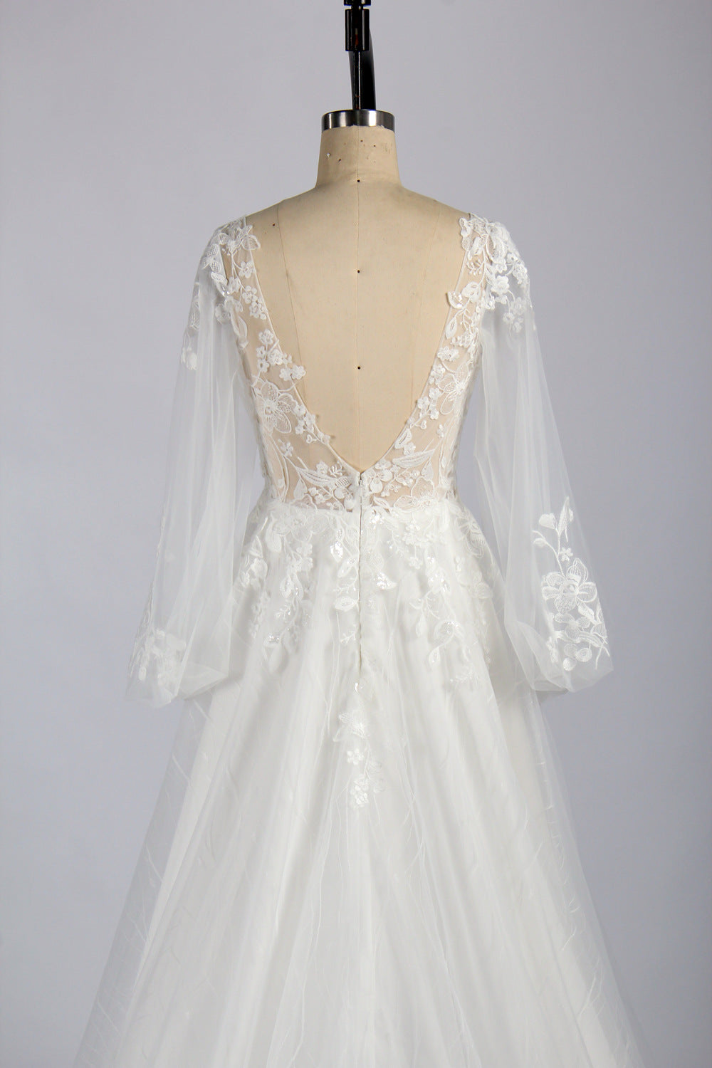 Wholesale Sheer Sleeve Lace Tulle Wedding Dress tg012
