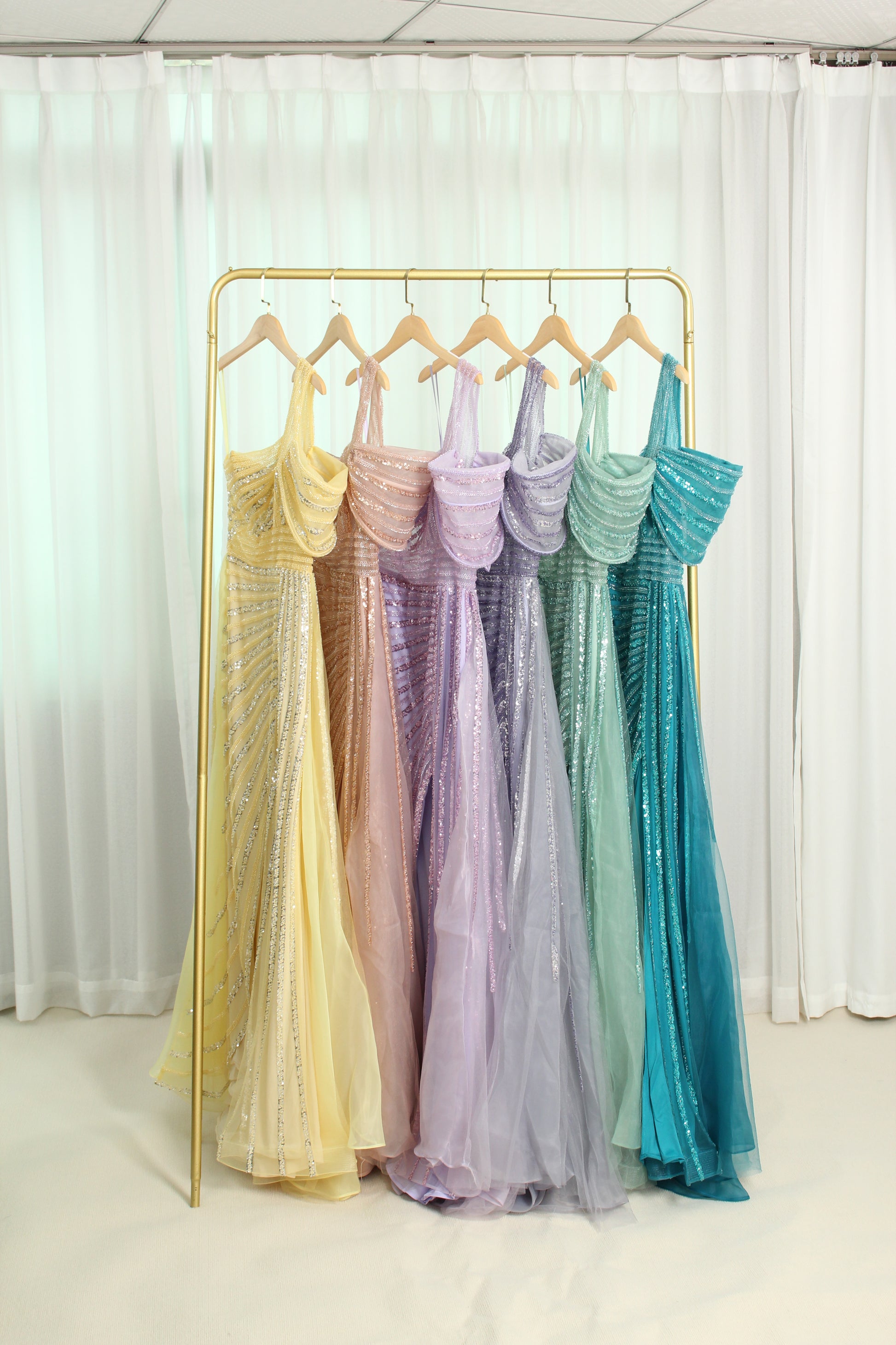 Wholesale Shimmering One-Shoulder Evening Gown - Radiate Elegance KL127