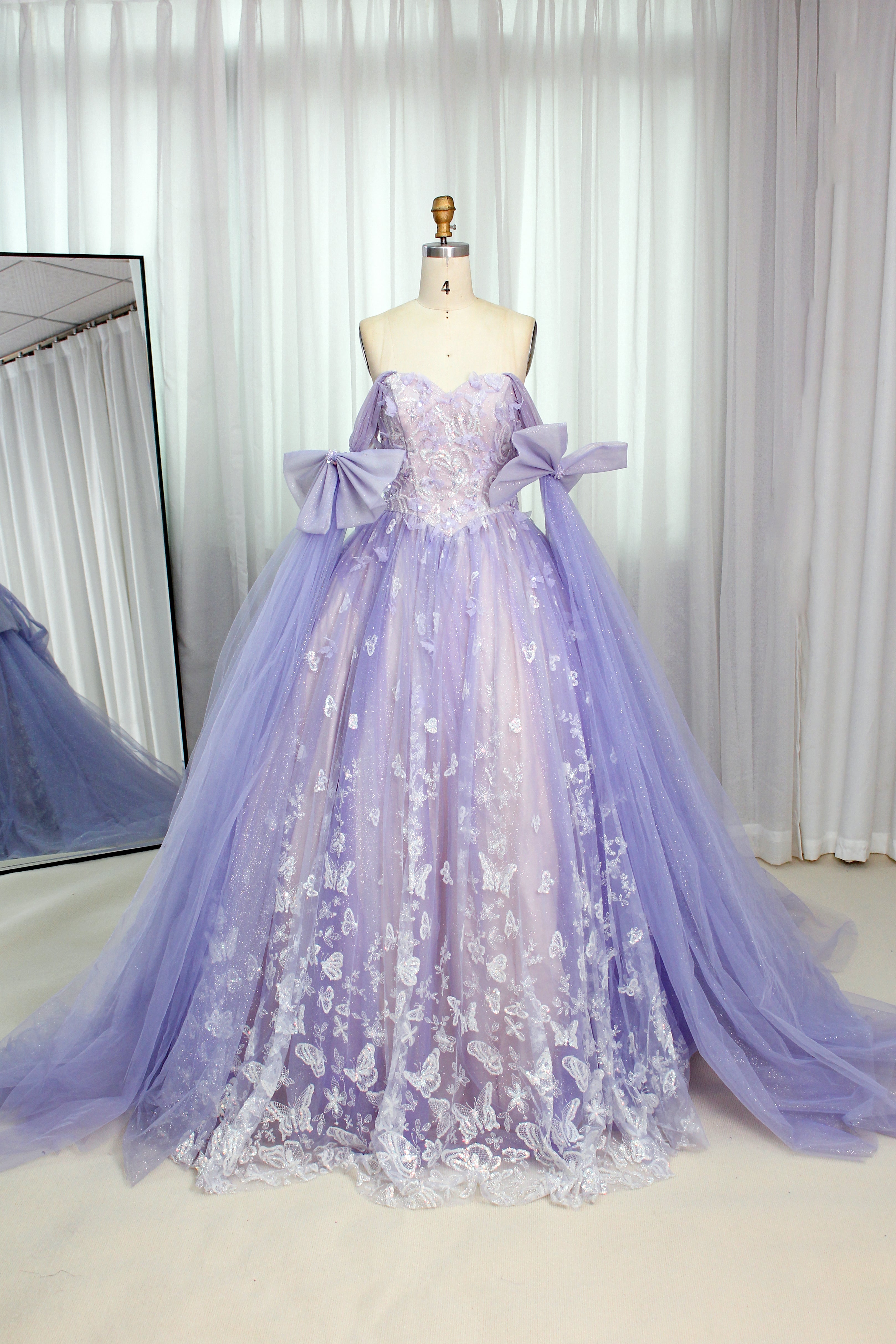 Wholesale Lilac Butterfly Quinceañera Dress Oversized Bow Sleeves Sequin Lace Ball Gown KT1362