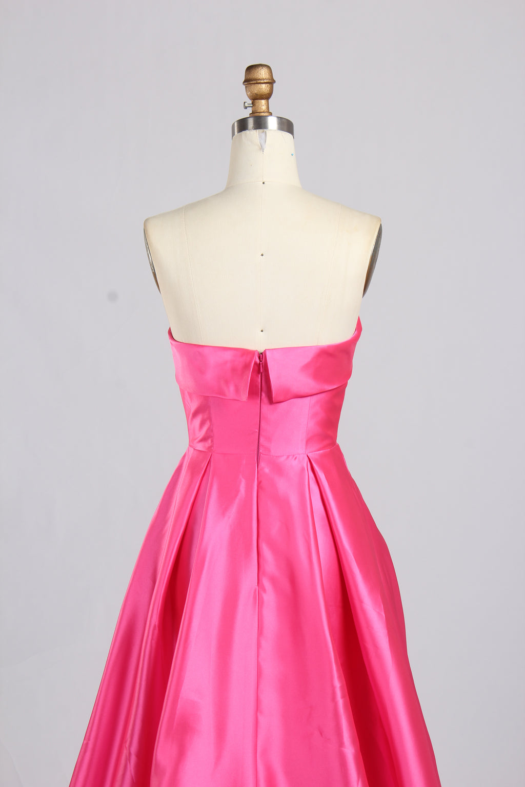 Wholesale Strapless Satin Prom Dress with Multiple Color Options 33380