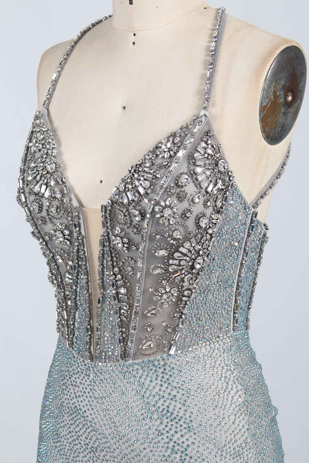 Hand-Beaded Perfection: Exquisite Short Prom Dress - Wholesale KT1384