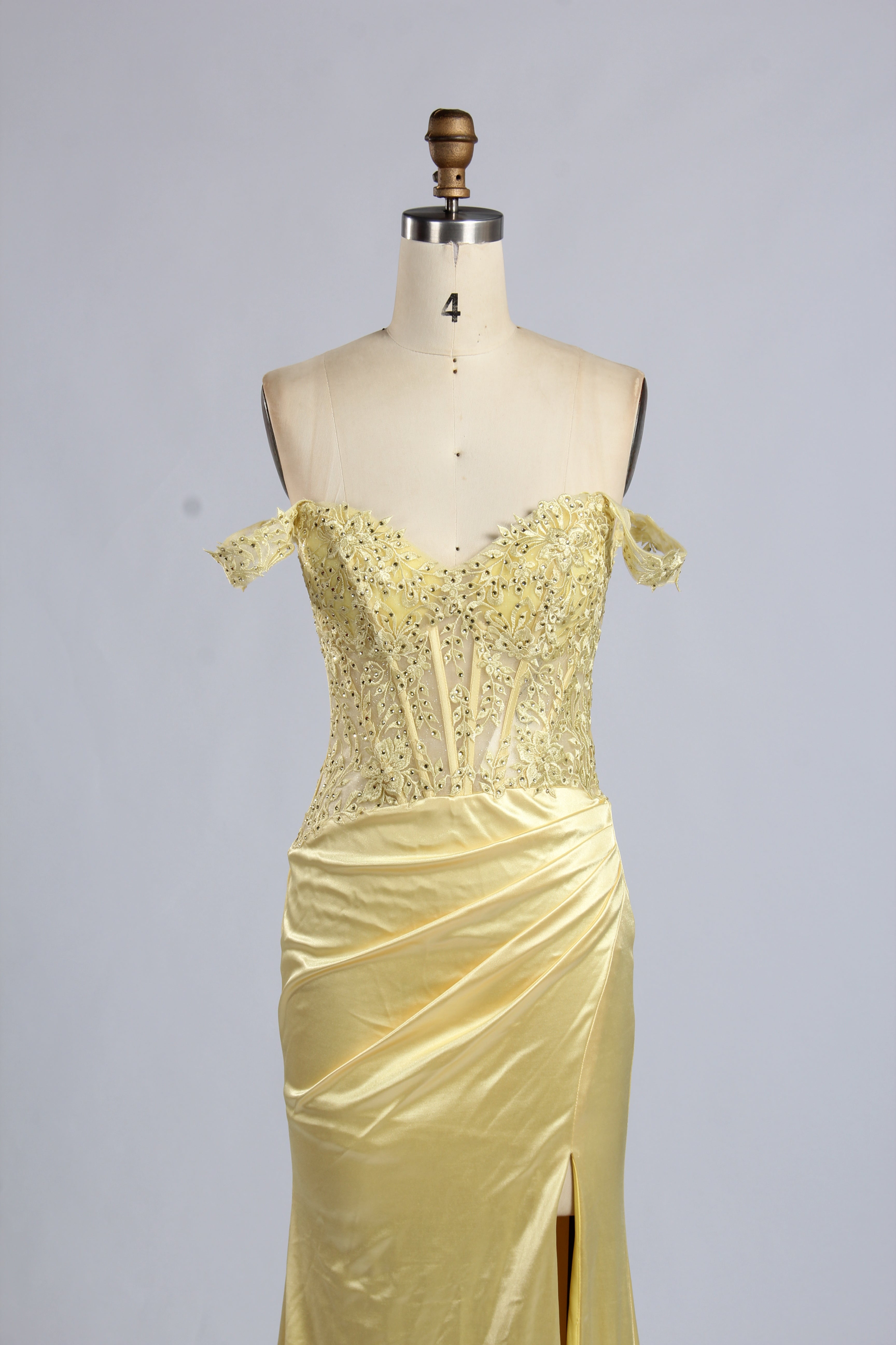 Wholesale Yellow Off-Shoulder Lace Prom Dress with Slit 33195b