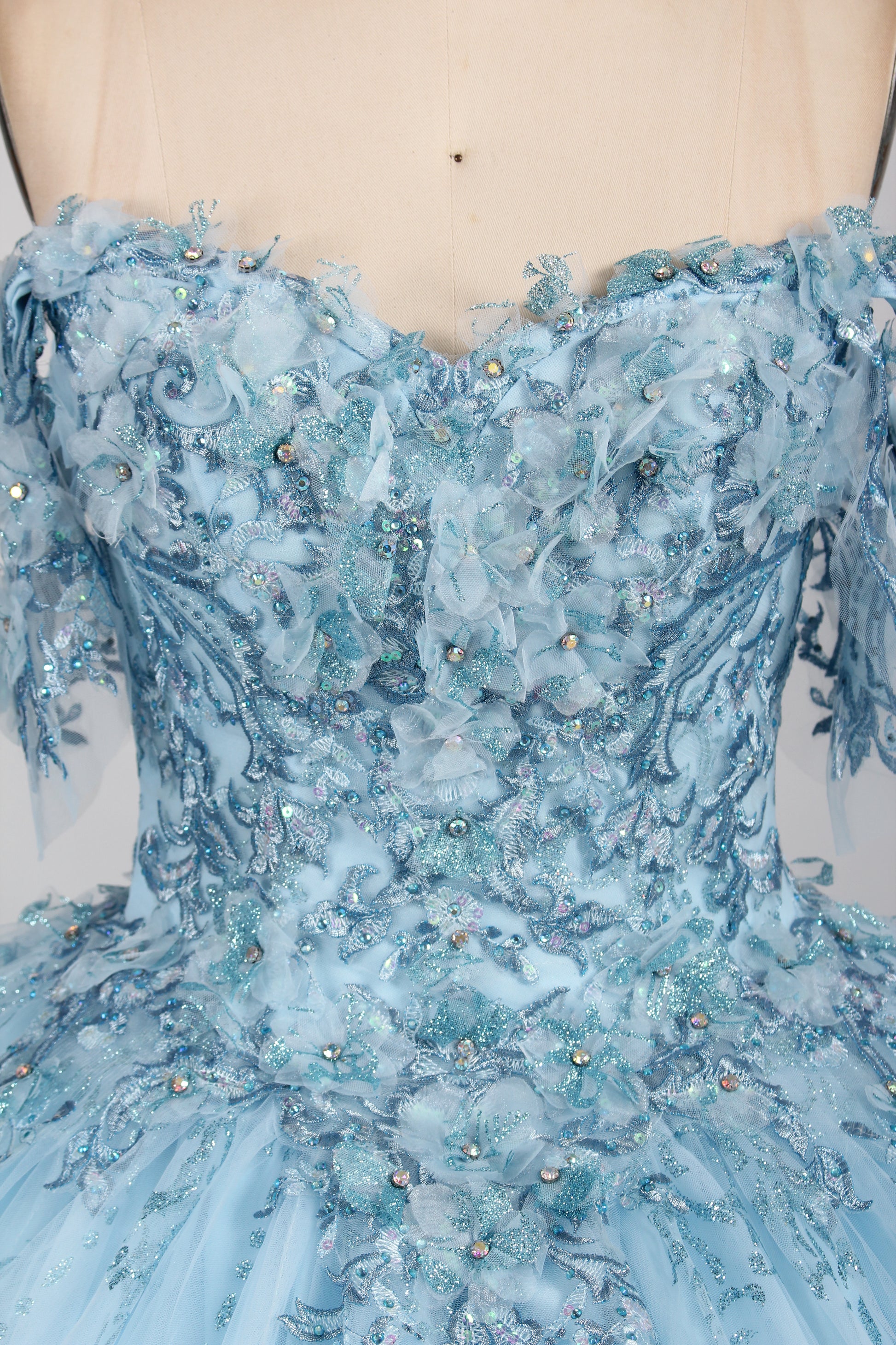 Wholesale Light Blue Off - Shoulder Quinceanera Ball Gown 32880
