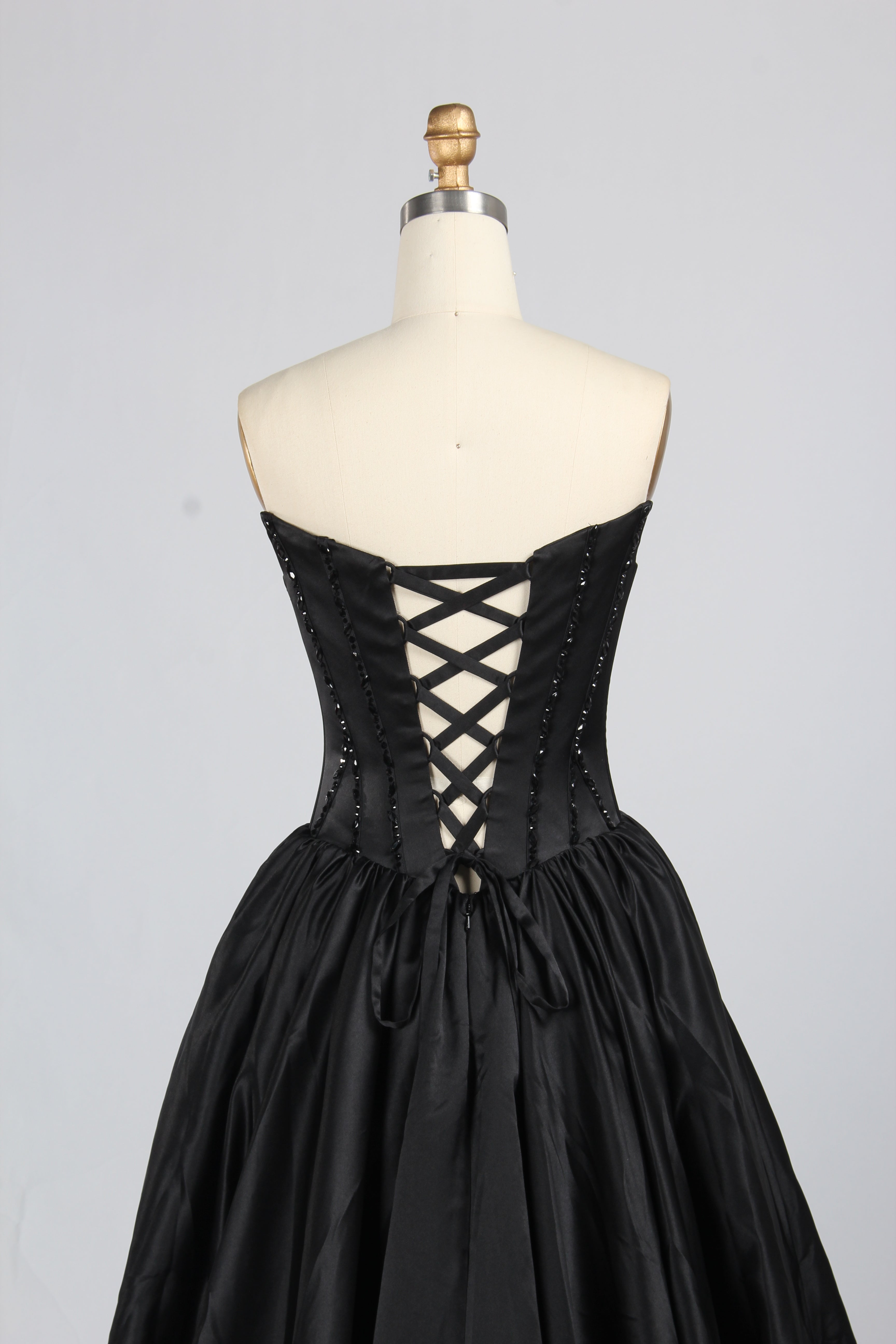 Wholesale Black Strapless Sequin Ball Gown Prom Dress KT1496