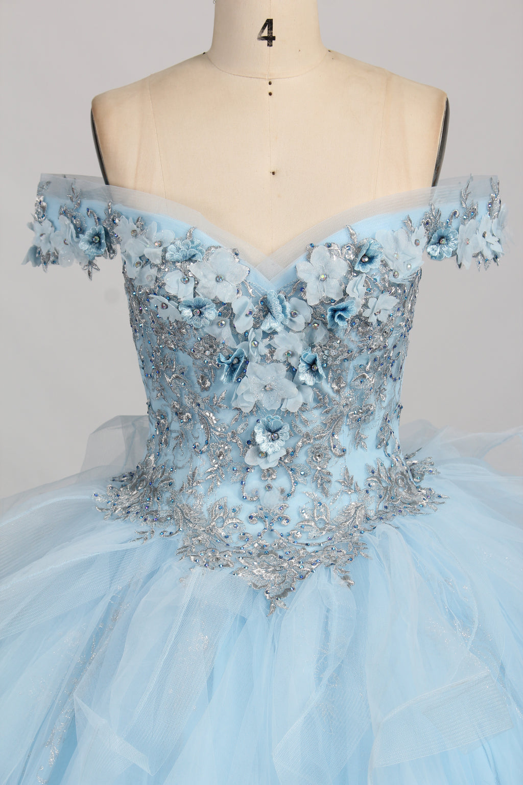 Wholesale Light Blue Off-Shoulder Quinceañera Dress Ruffled Tulle 3D Floral Ball Gown TG001