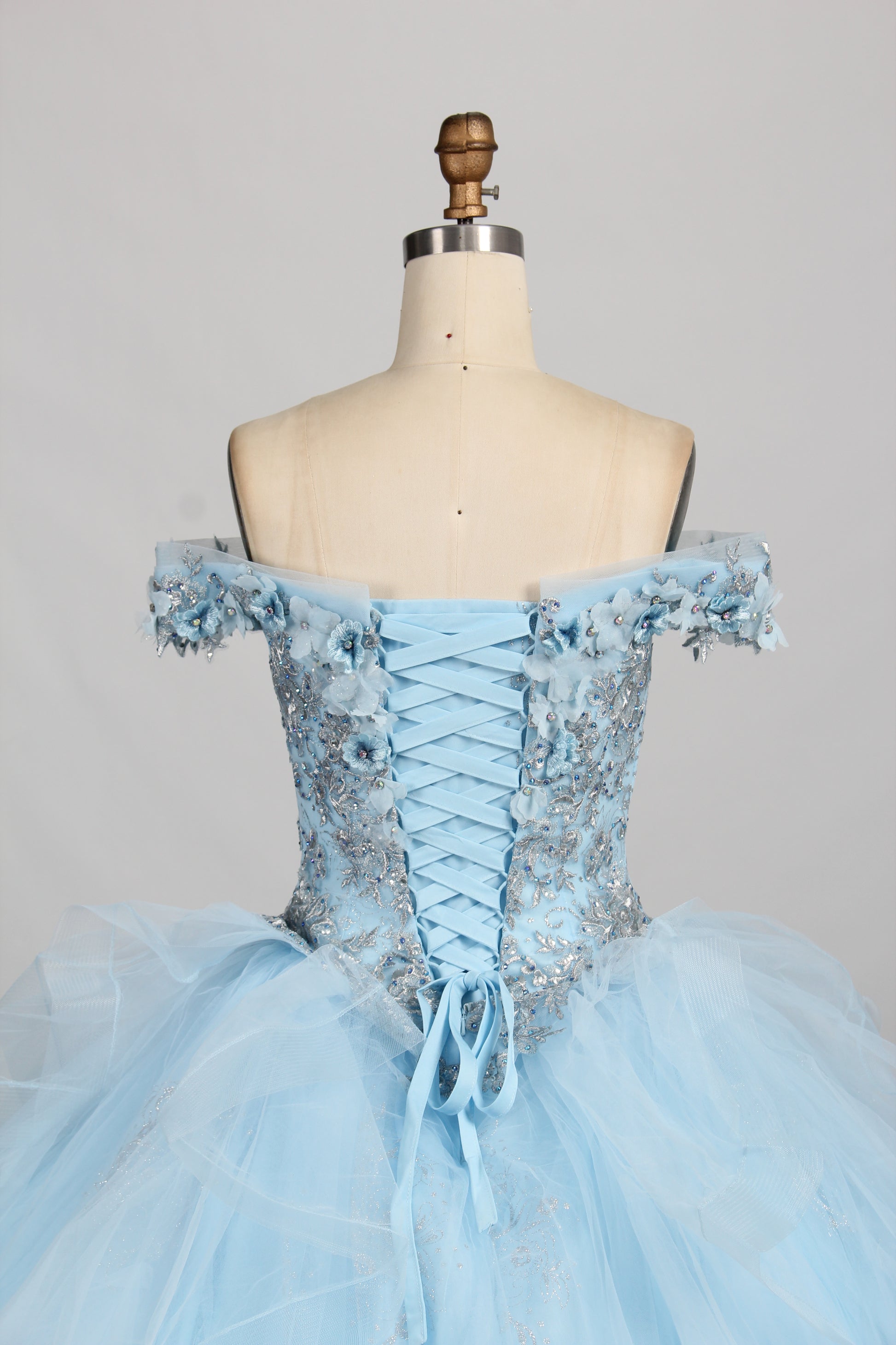 Wholesale Light Blue Off-Shoulder Quinceañera Dress Ruffled Tulle 3D Floral Ball Gown TG001