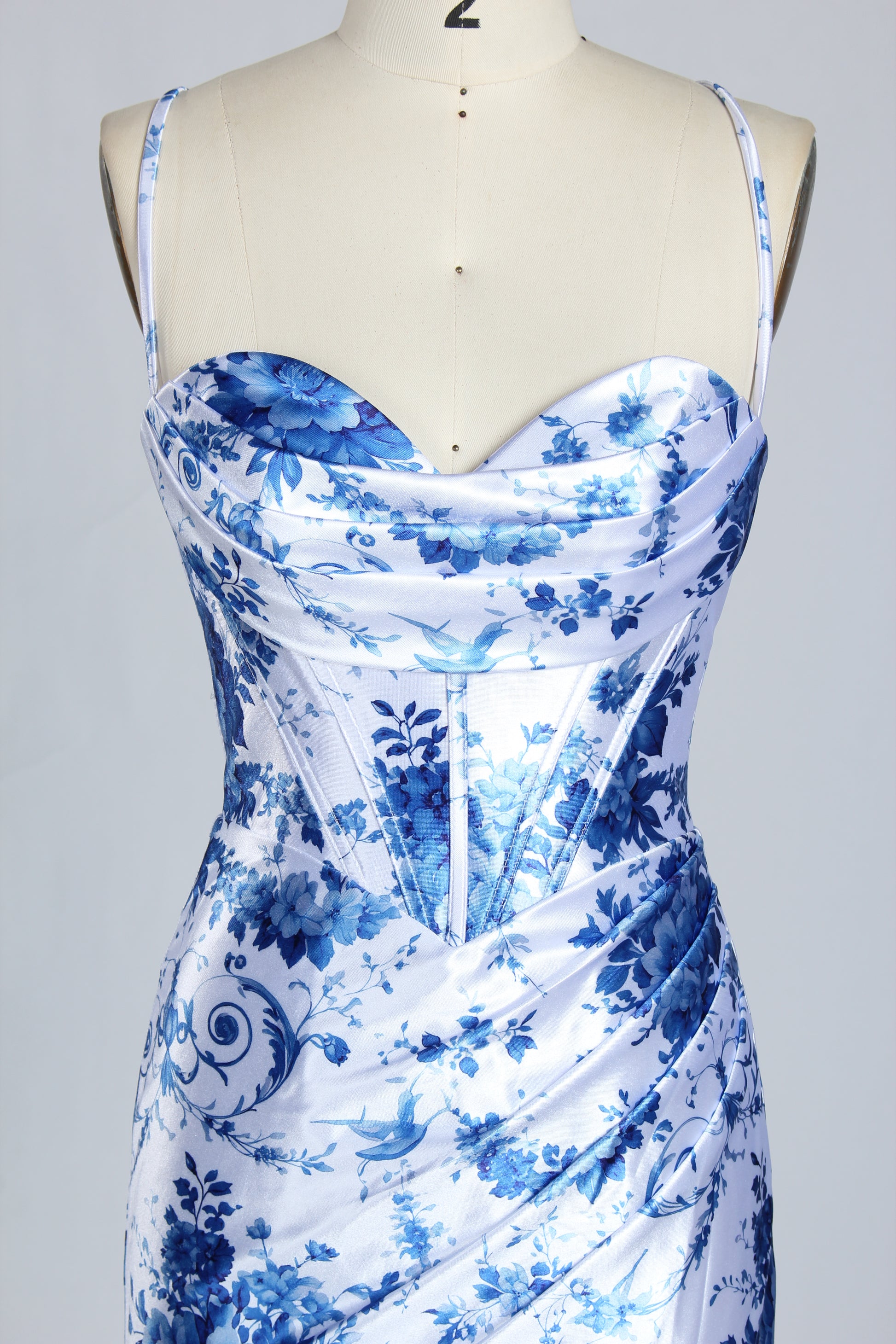 Wholesale Blue-and-White Print Spaghetti-Strap Homecoming Dress 33222s