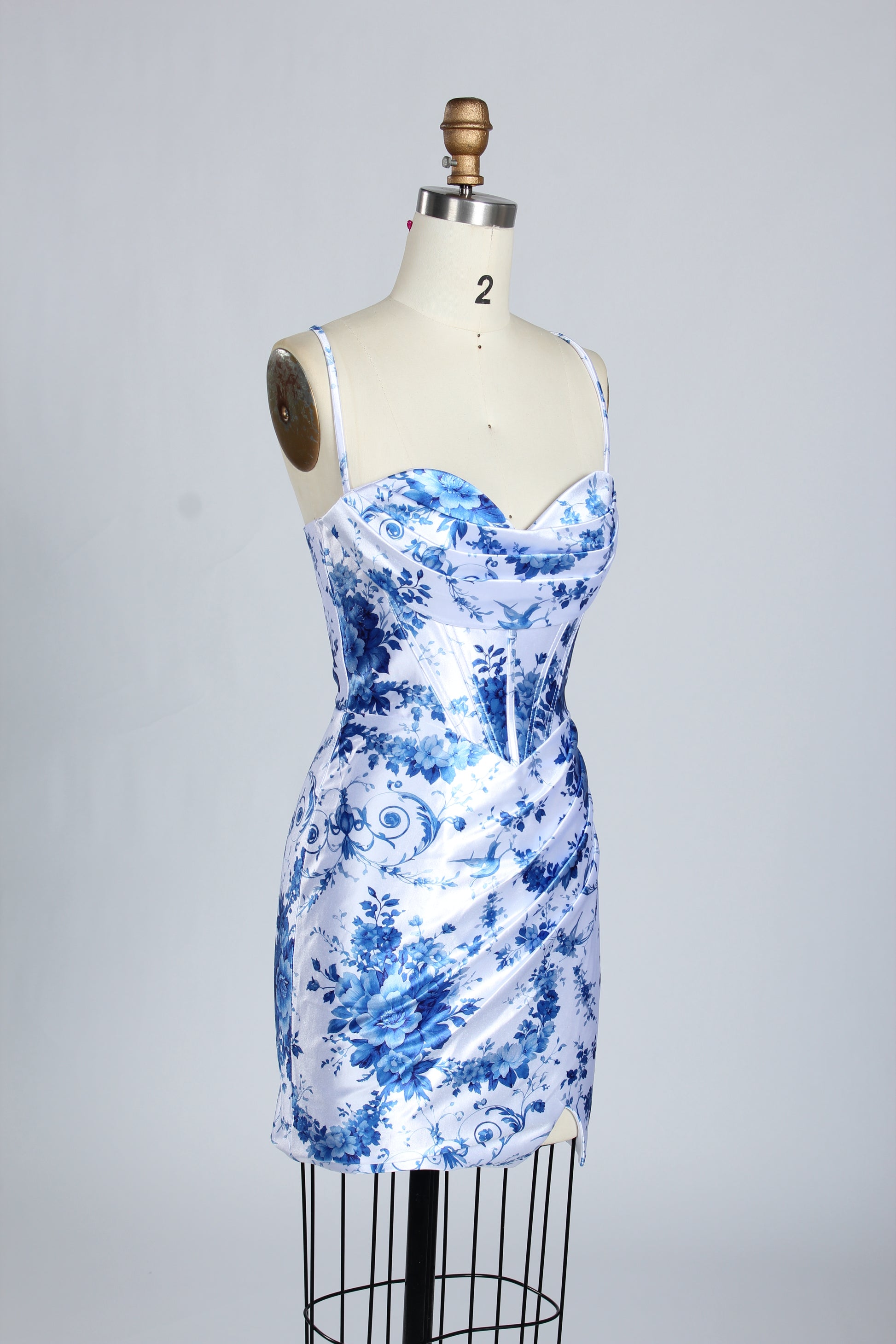 Wholesale Blue-and-White Print Spaghetti-Strap Homecoming Dress 33222s