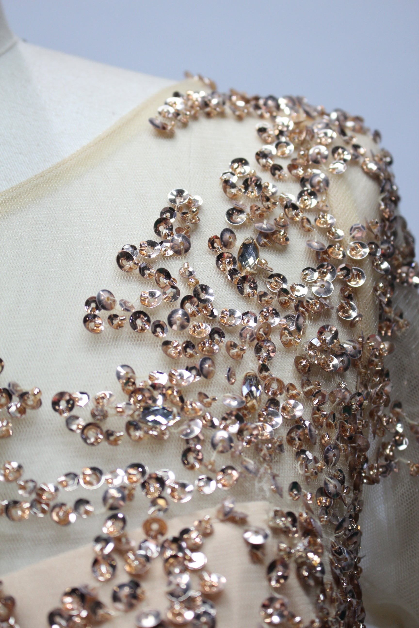 Wholesale Multi-Color Sequin Long-Sleeve Mother Dress 32360