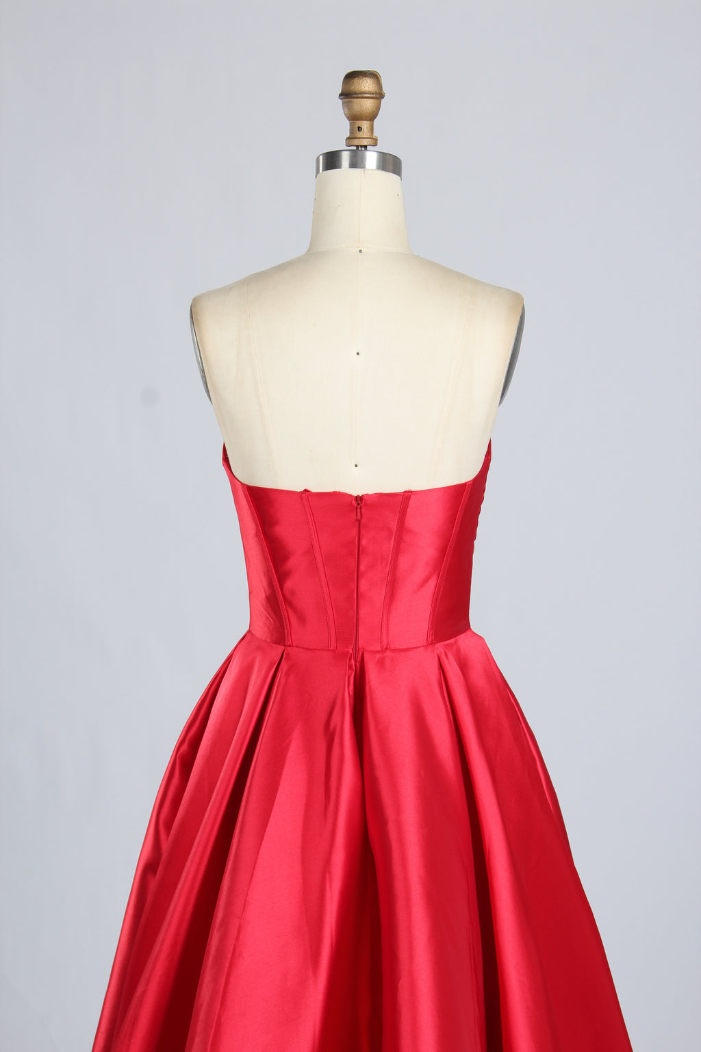 Wholesale Elegant Red Satin Strapless Prom Gown 33297
