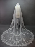 Enchanting Lace Veil - Adding Romance and Elegance to Your Wedding T013