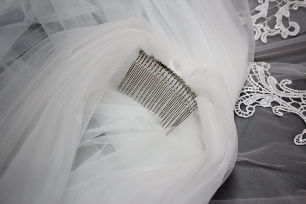 Enchanting Lace Veil - Adding Romance and Elegance to Your Wedding T013