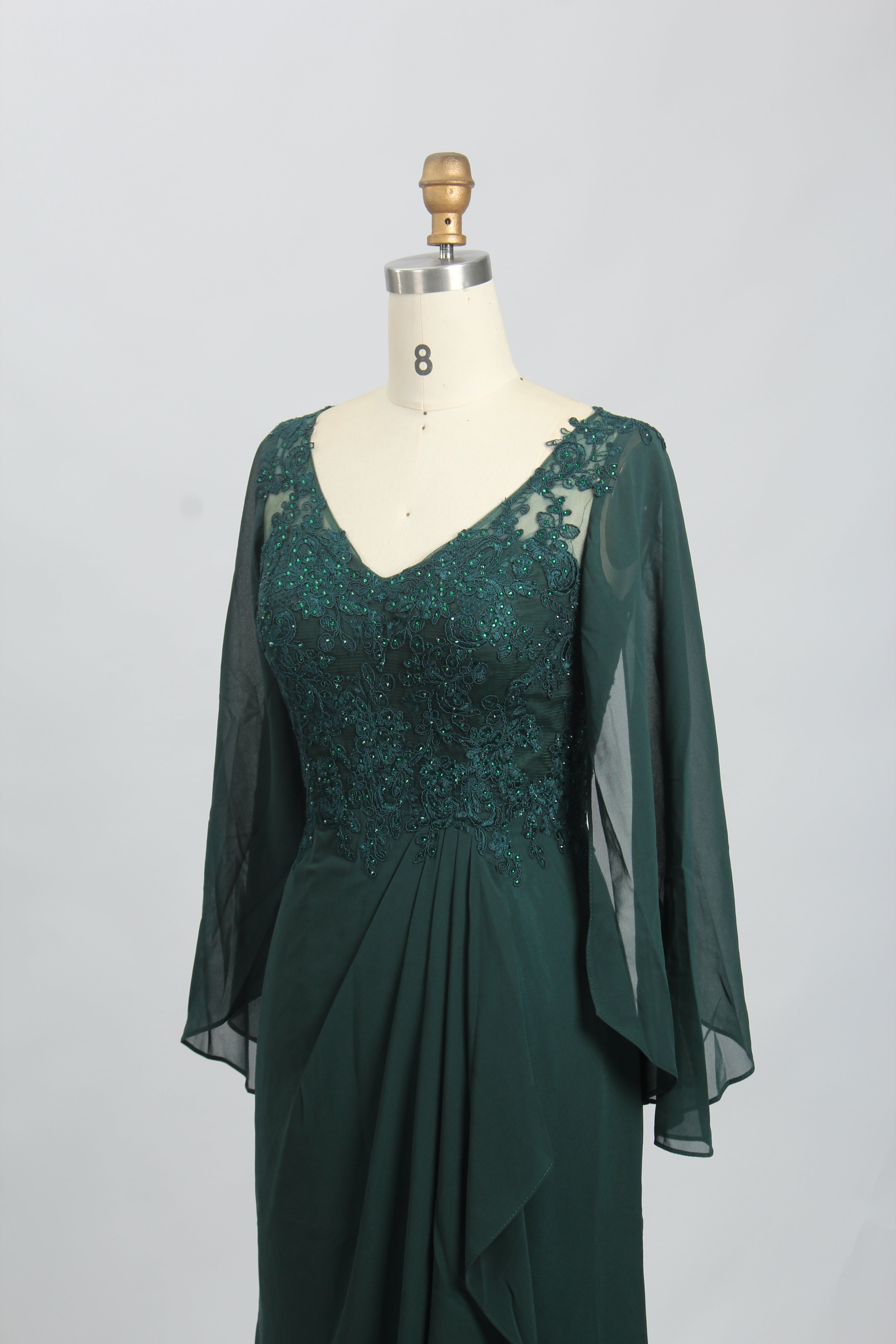 Wholesale Emerald Lace-Sleeve Mother-of-the-Bride Gown 32700