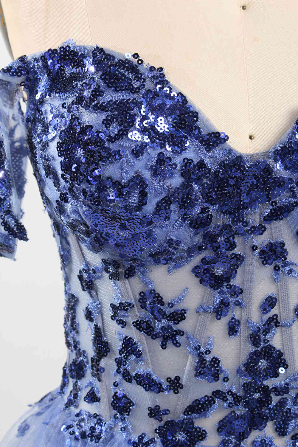 Whimsical Layered Lace Petal Prom Dress - Wholesale 32979