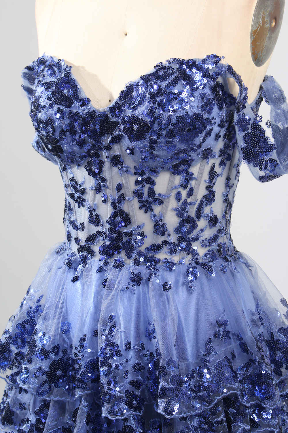 Whimsical Layered Lace Petal Prom Dress - Wholesale 32979