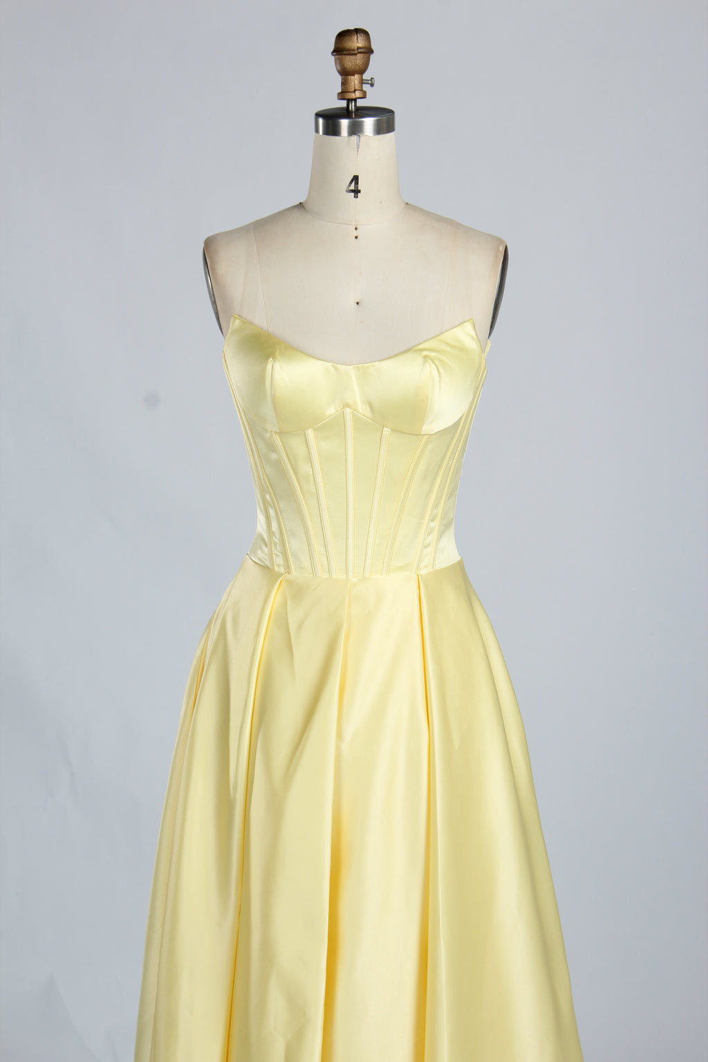 Wholesale Yellow Satin Strapless Prom Dress 33225b