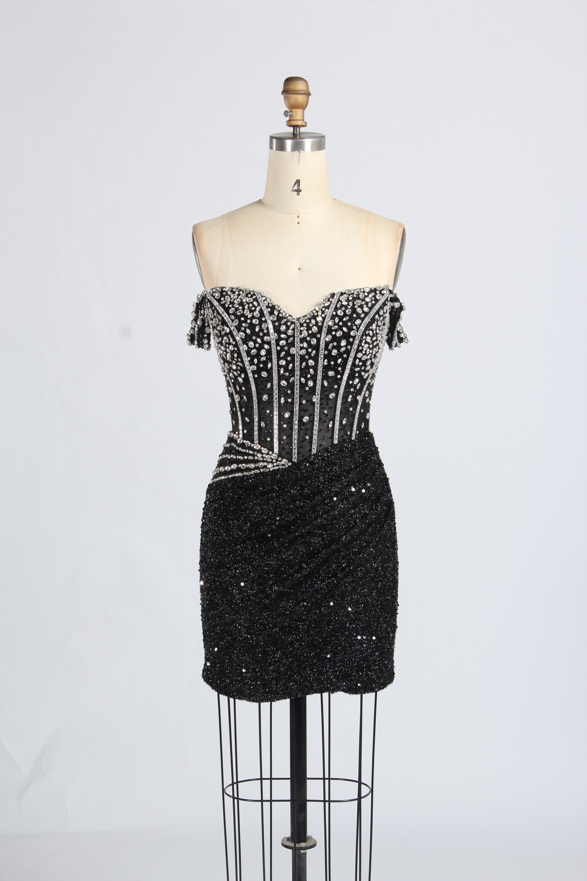 Wholesale Grey Off-Shoulder Sequin Short Prom Dress 33322S