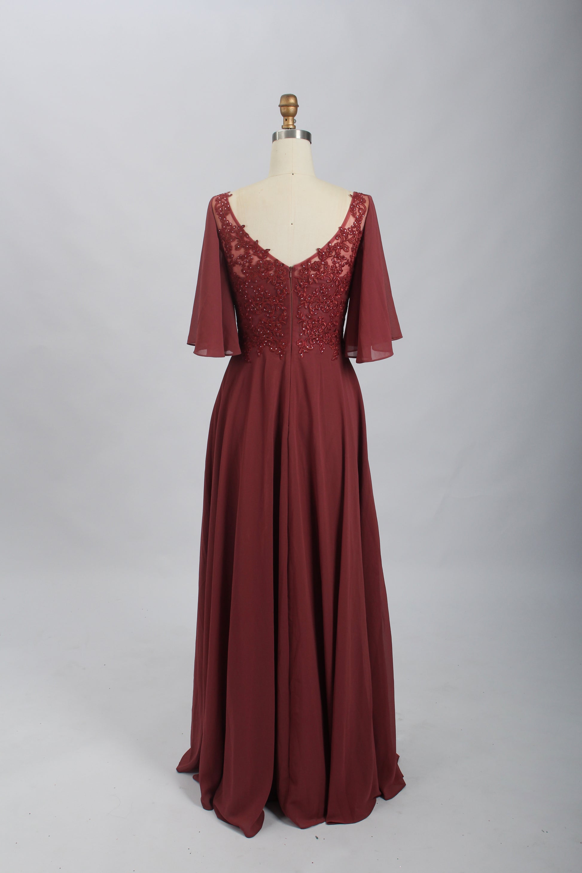 Wholesale Burgundy Lace Flutter-Sleeve Mother-of-the-Bride Gown 32698