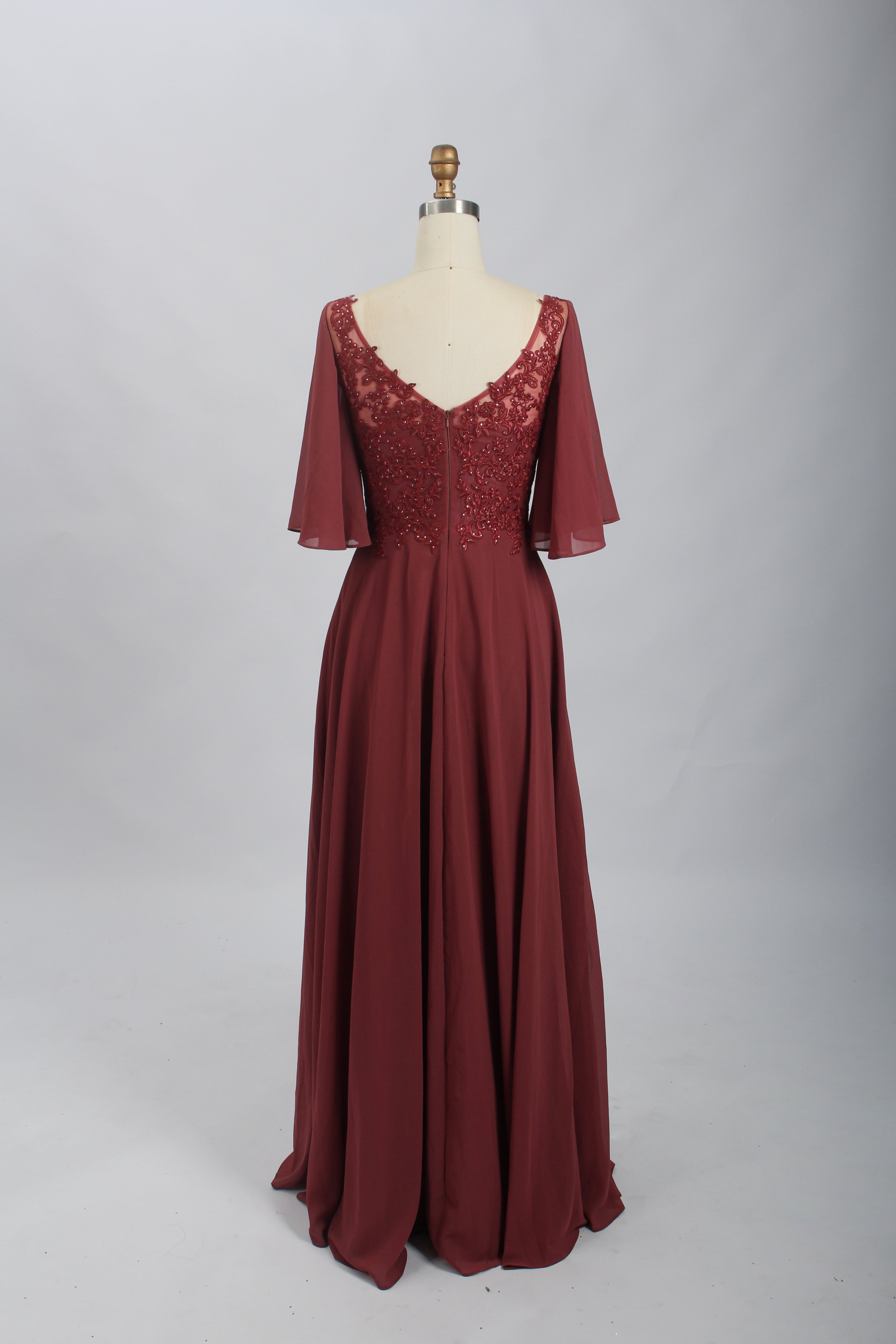 Wholesale Burgundy Lace Flutter-Sleeve Mother-of-the-Bride Gown 32698