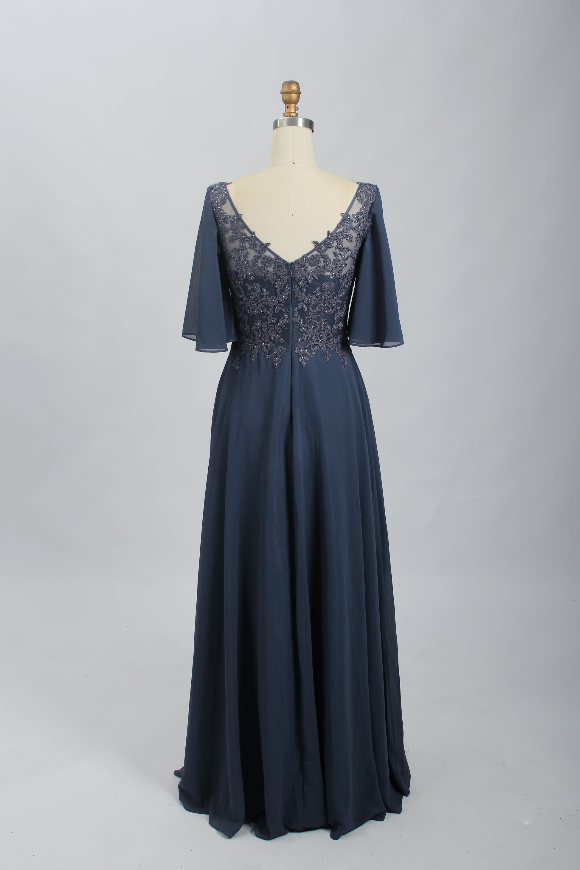 Wholesale Burgundy Lace Flutter-Sleeve Mother-of-the-Bride Gown 32698