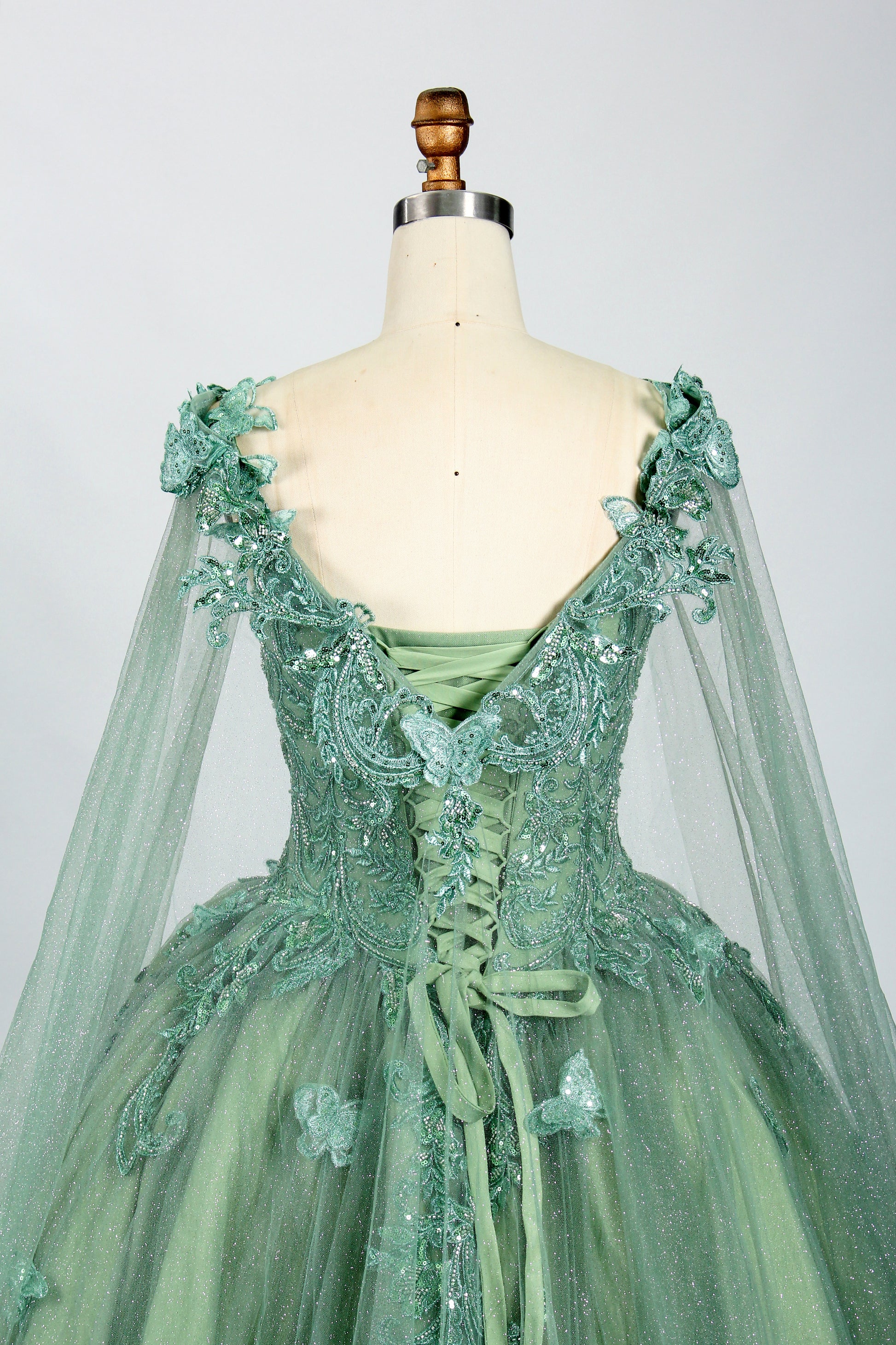 Wholesale Mint Green Quinceanera Ball Gown 3317