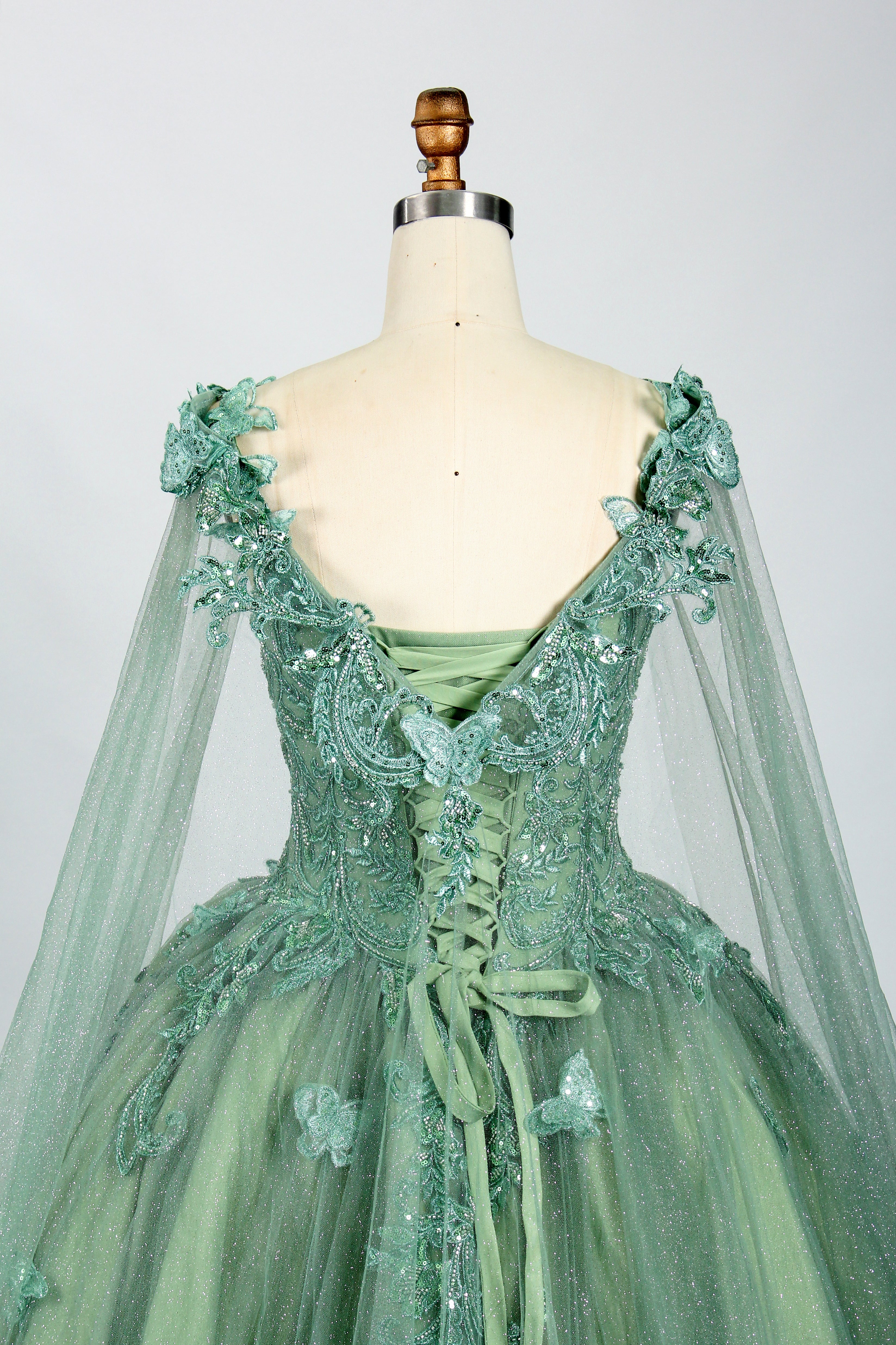 Wholesale Mint Green Quinceanera Ball Gown 3317