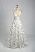 Wholesale Lace V-Neck Bridal Gown 32845