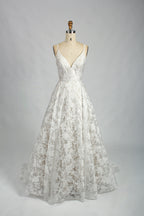 Wholesale Lace V-Neck Bridal Gown 32845