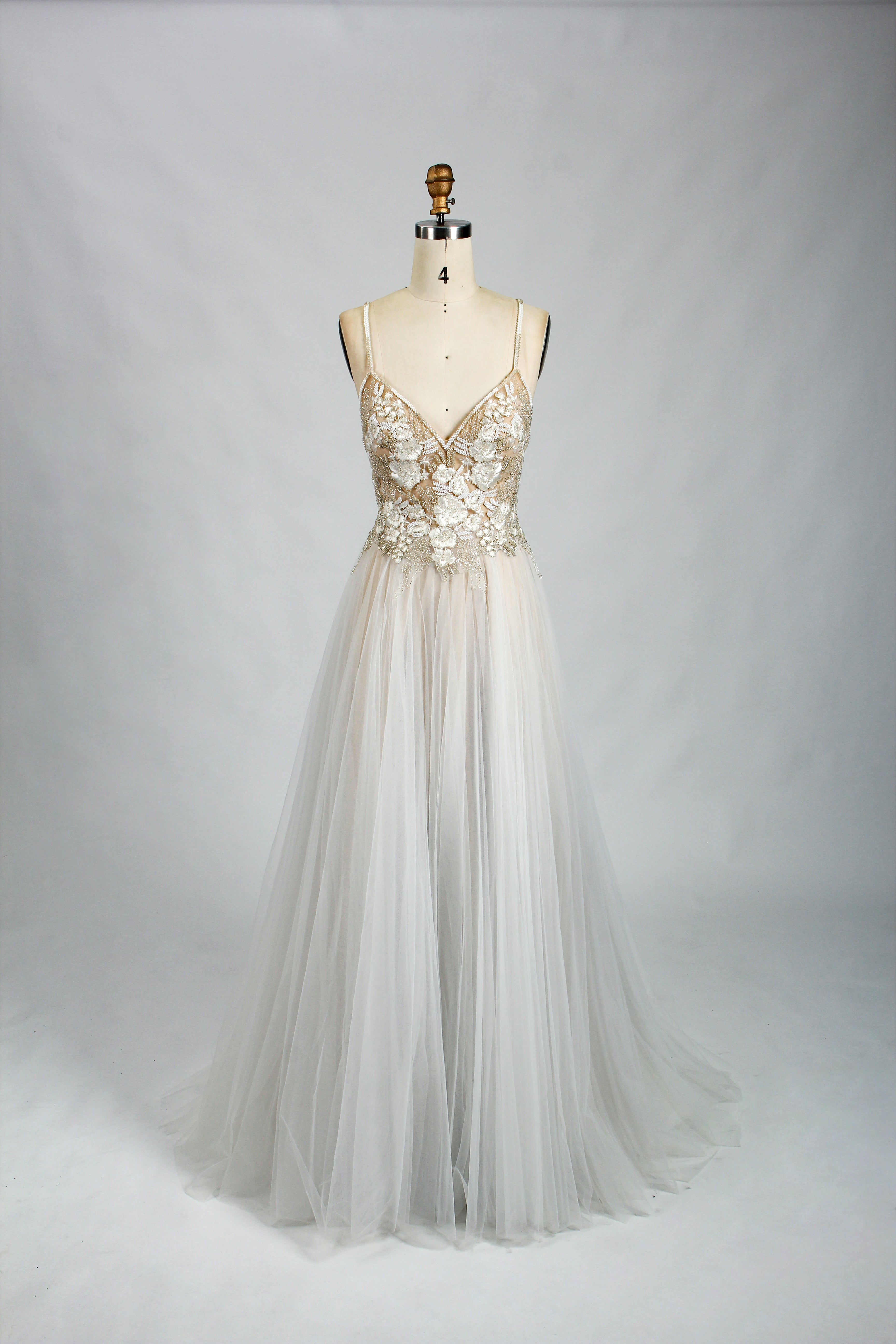 Wholesale Spaghetti - Strap Lace Tulle Bridal Gown 32850