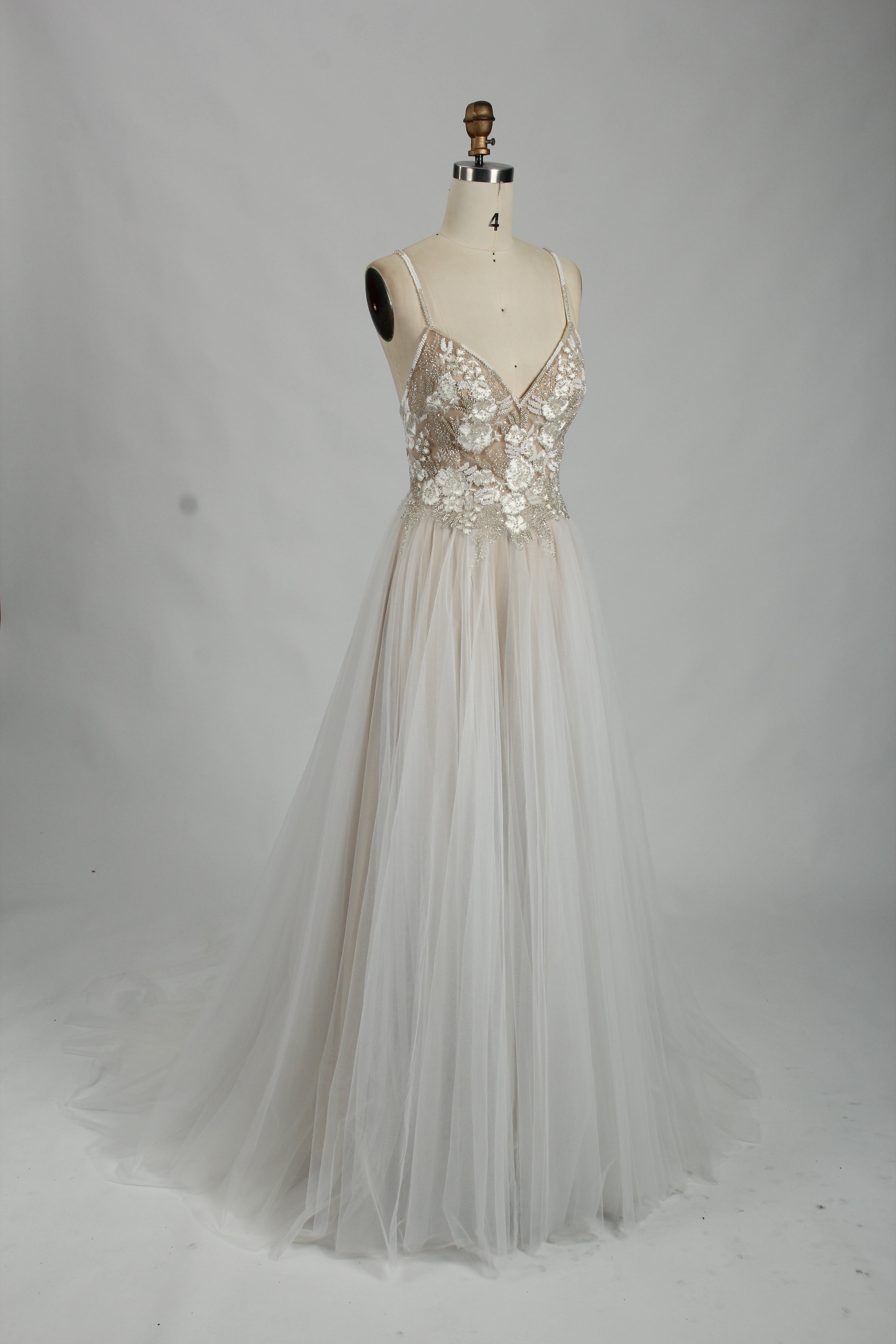 Wholesale Spaghetti - Strap Lace Tulle Bridal Gown 32850