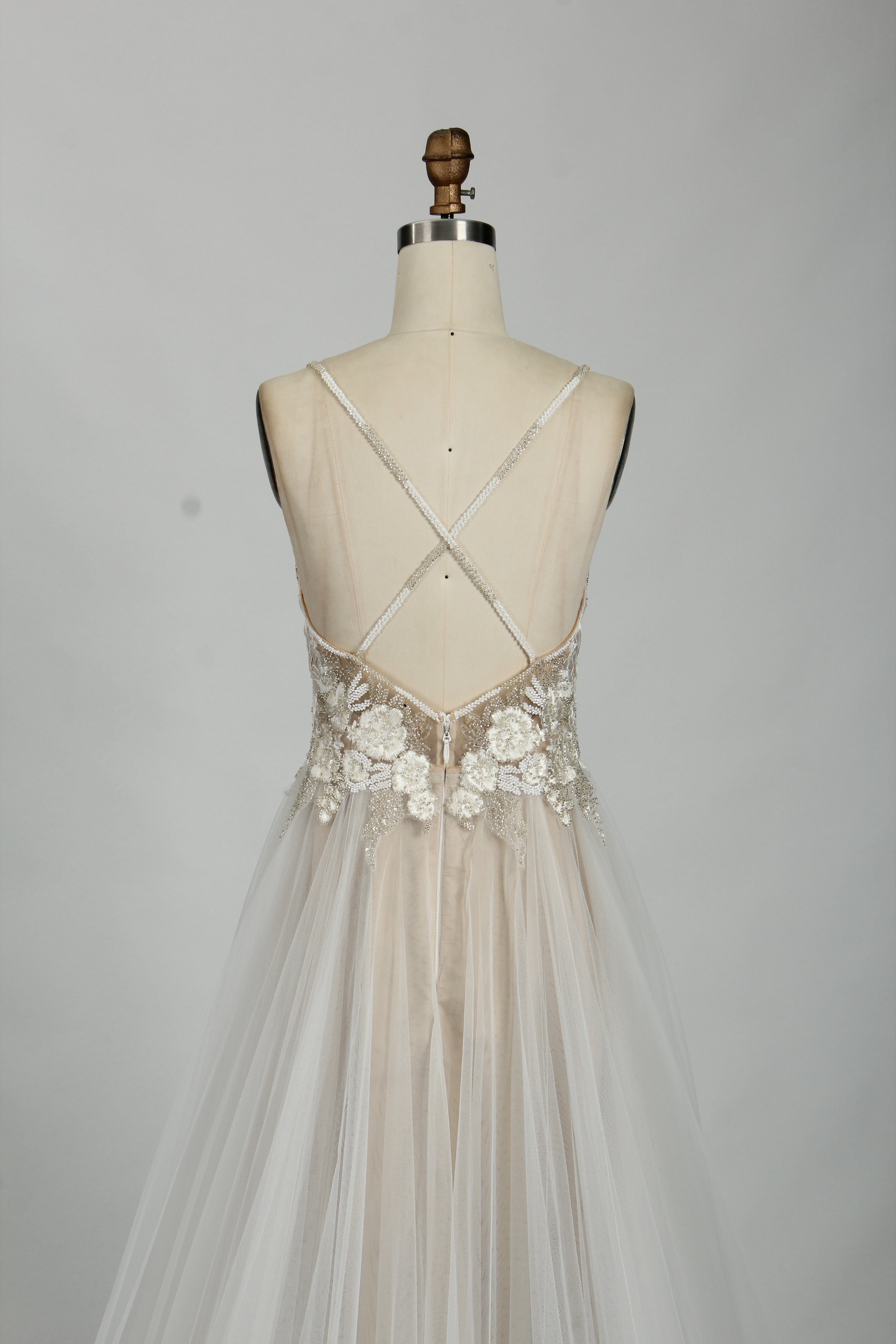 Wholesale Spaghetti - Strap Lace Tulle Bridal Gown 32850