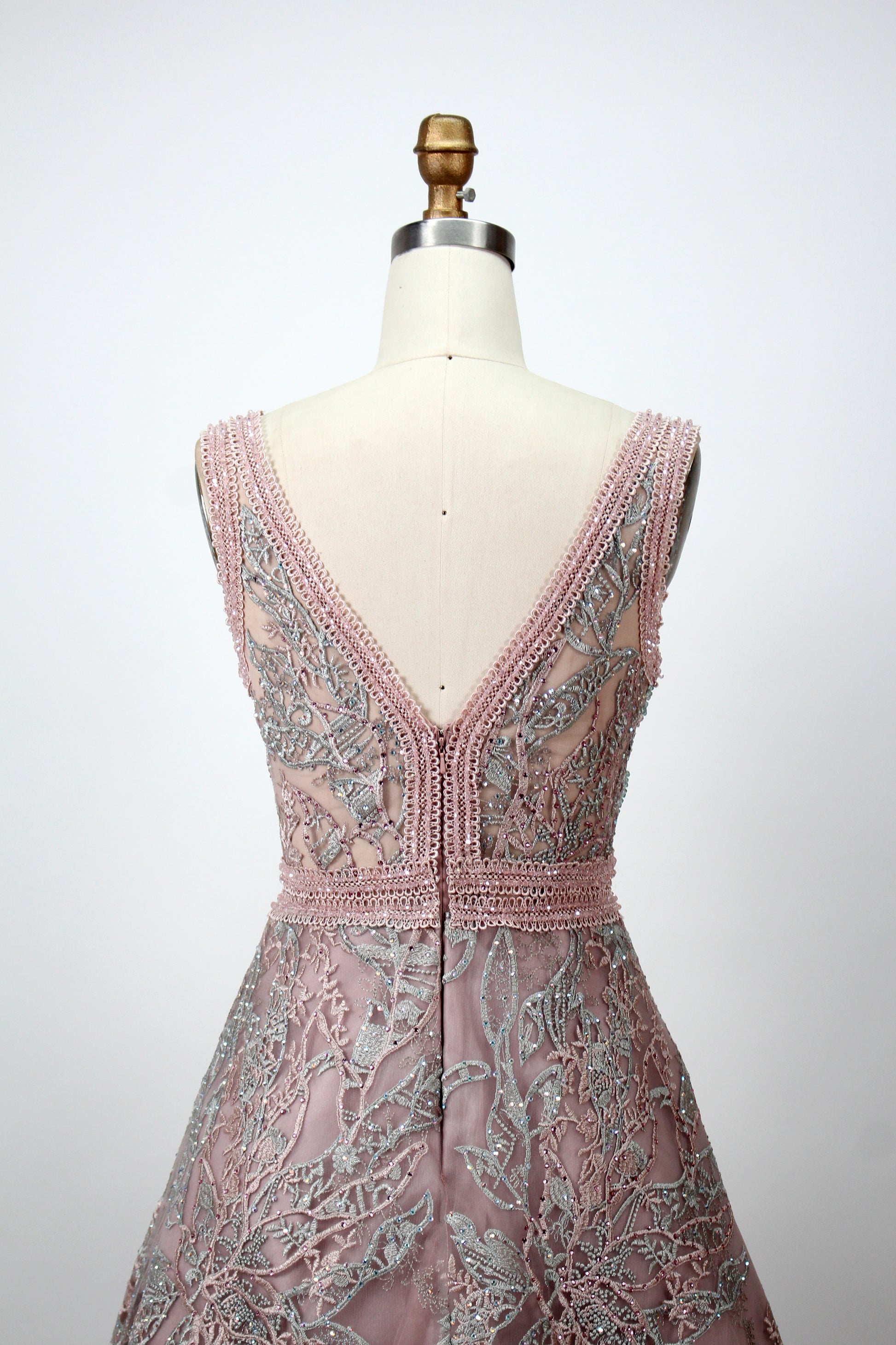 Wholesale V - Neck Beaded Floral Mother Gown MK041