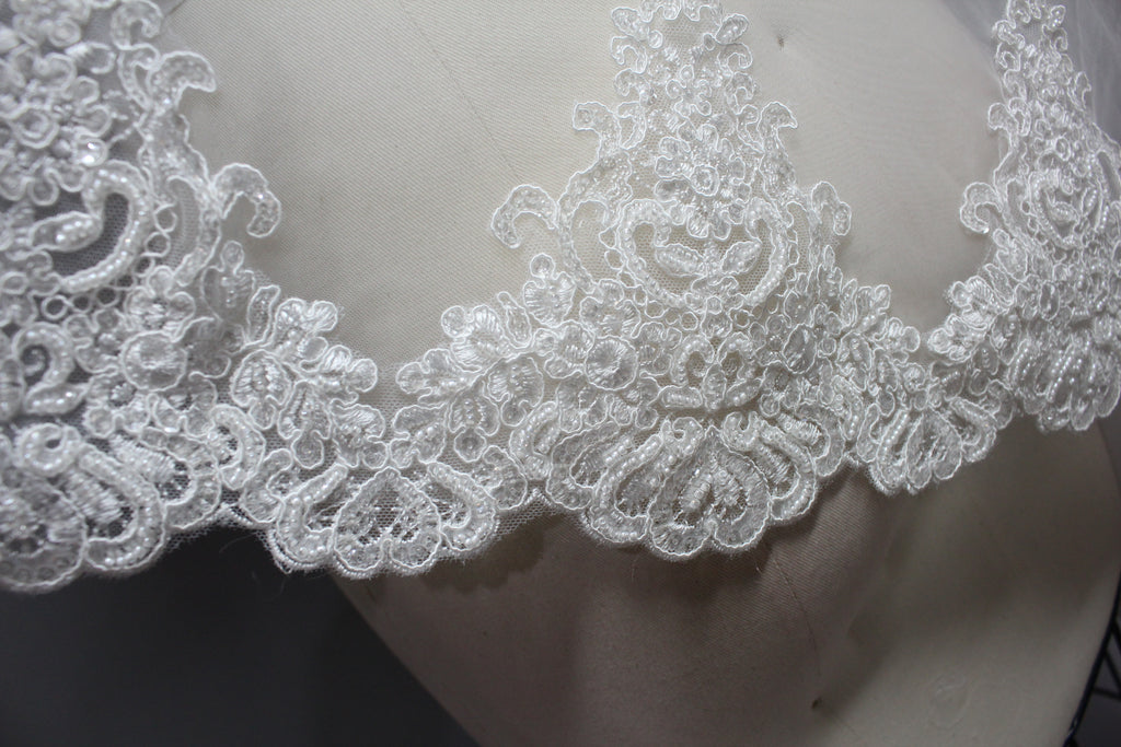 Romance and Elegance to Your Wedding T448