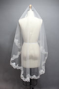 Wholesale Lace-Edged Sheer Tulle Bridal Veil t041
