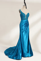 A mannequin displays a teal satin gown. It features a deep V - neckline with lace embroidery on the bodice, a ruched skirt, and a mermaid silhouette. The elegant details and shiny fabric create a glamorous look, perfect for formal events like proms or galas.3
