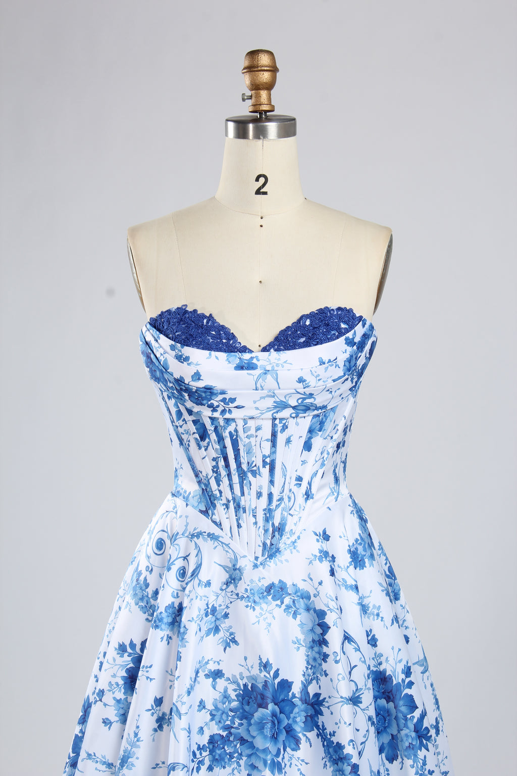 Wholesale Blue-and-White Porcelain Print Strapless Evening Gown 33387b
