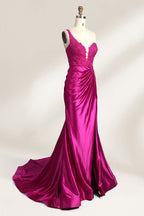 A mannequin displays a teal satin gown. It features a deep V - neckline with lace embroidery on the bodice, a ruched skirt, and a mermaid silhouette. The elegant details and shiny fabric create a glamorous look, perfect for formal events like proms or galas.11