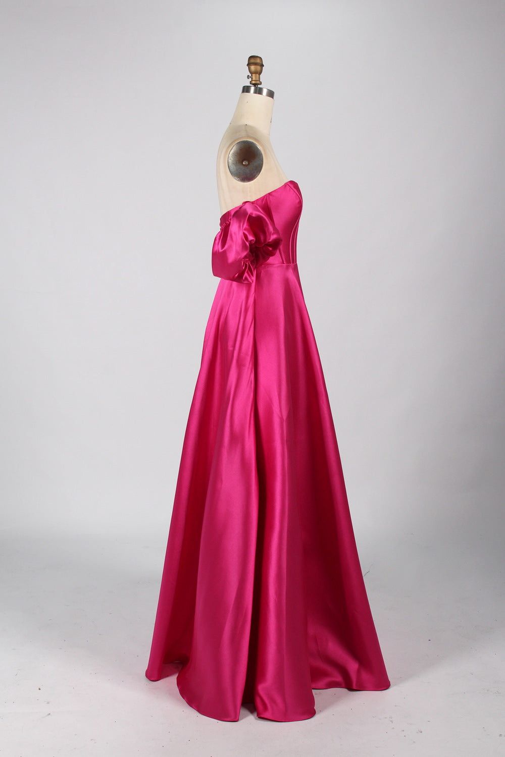 Elegant Simple Prom Gown with Detachable Balloon Sleeves – Majestic Ball Gown Style 33060