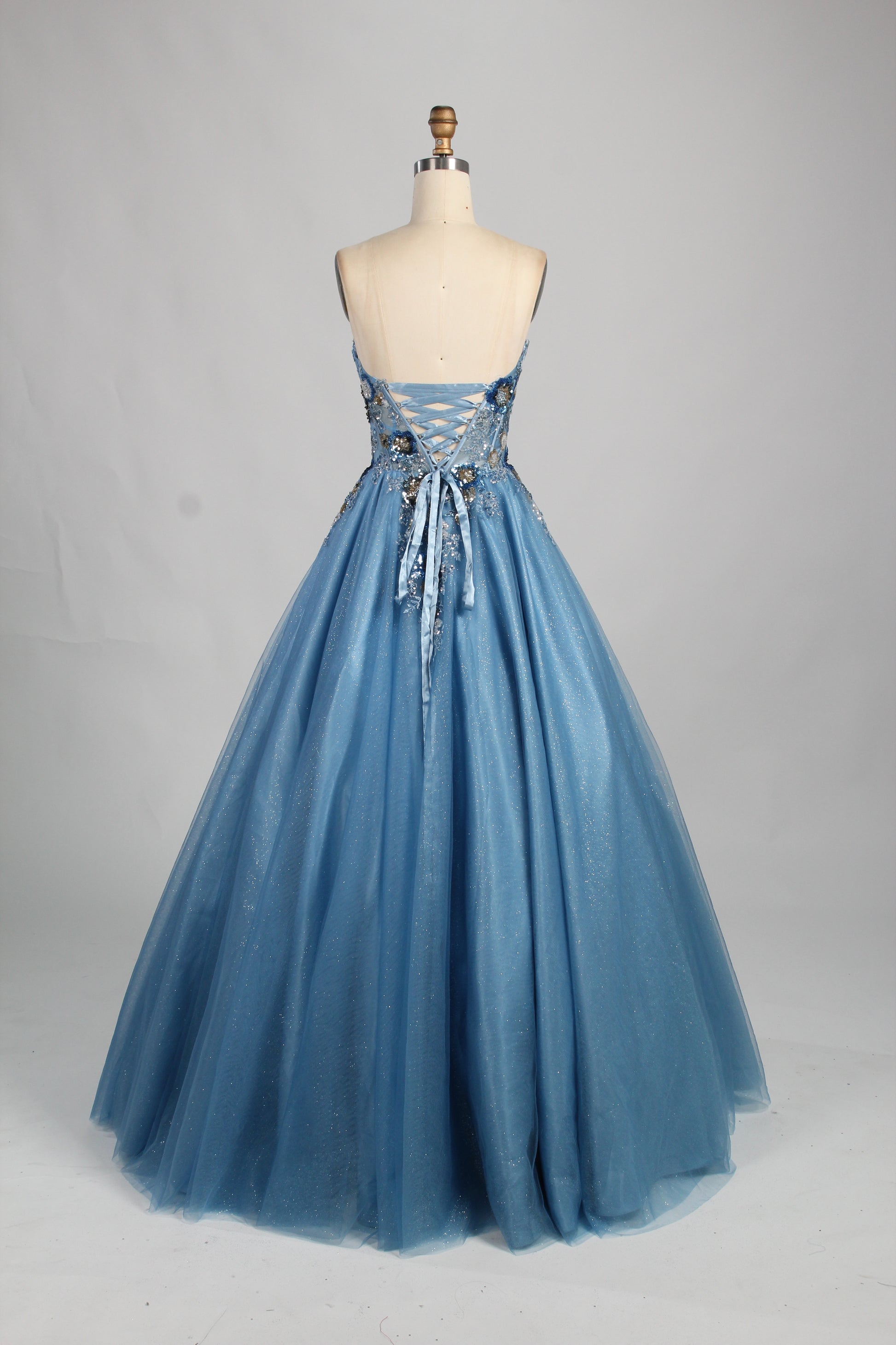 Wholesale Blue Embroidered Strapless Ball Gown 32992