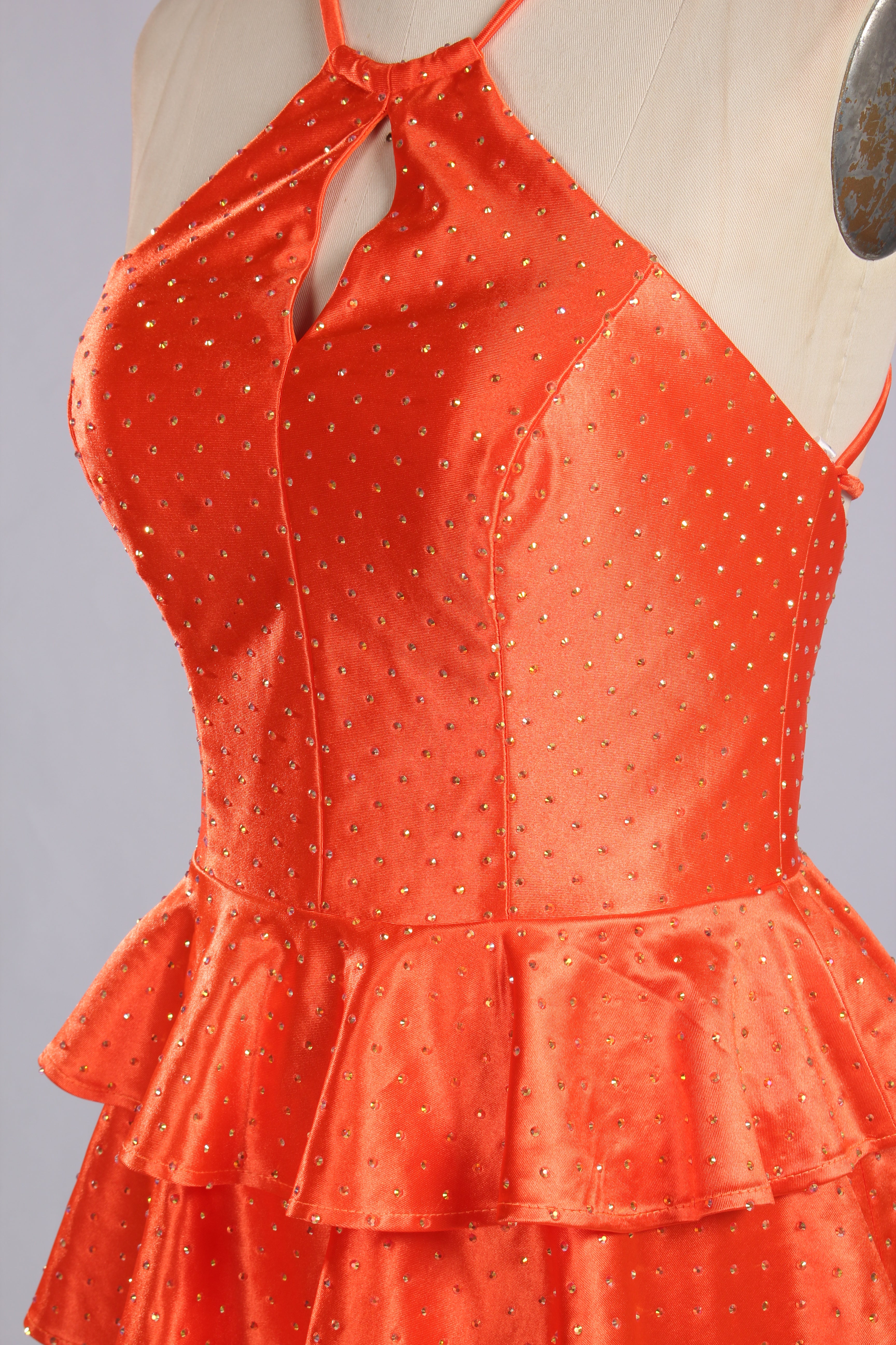 Wholesale Orange Halter Keyhole Ruffled Homecoming Dress 33538
