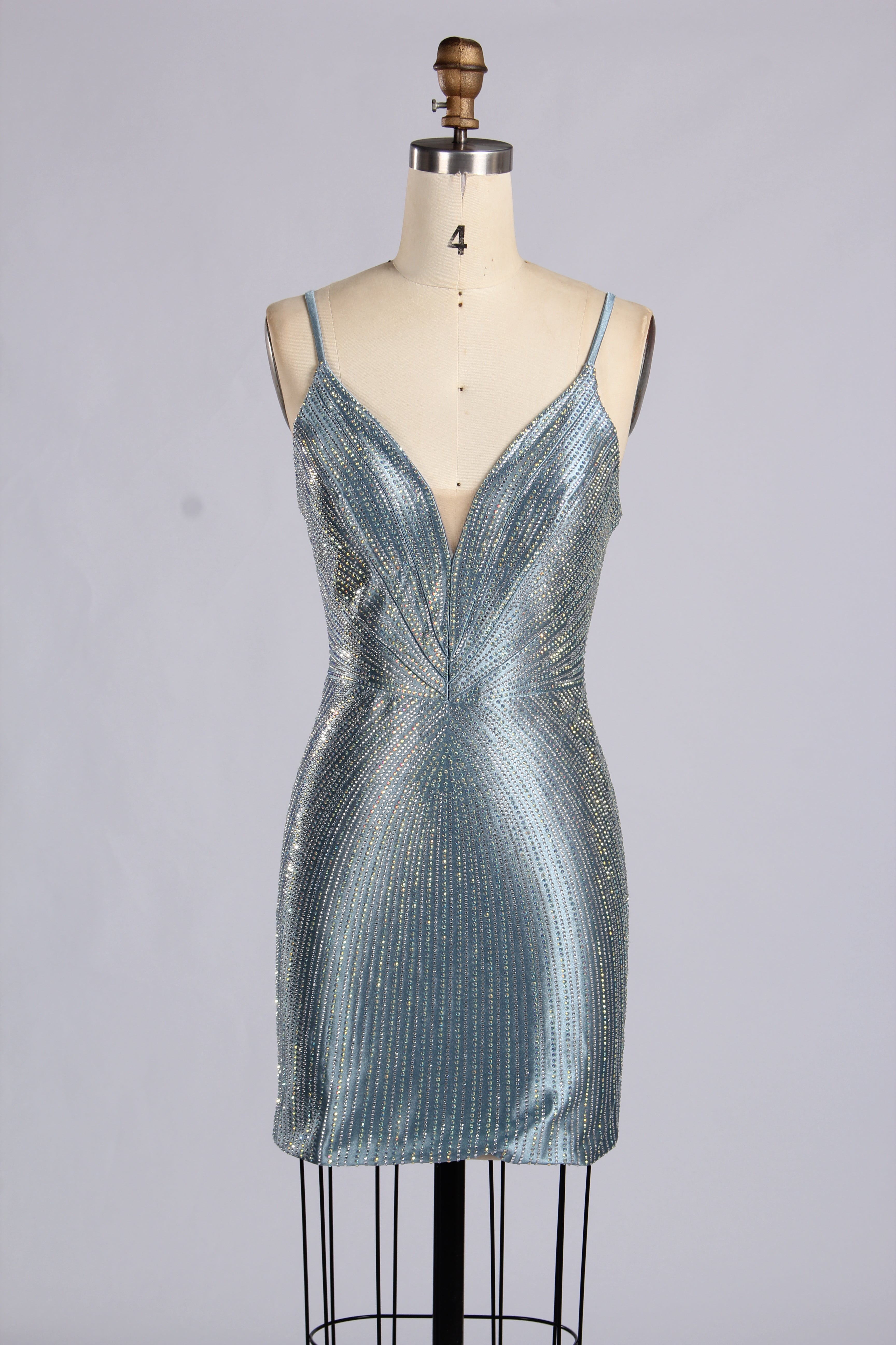 Wholesale Light Blue Sequin Spaghetti Strap Homecoming Dress 33233S