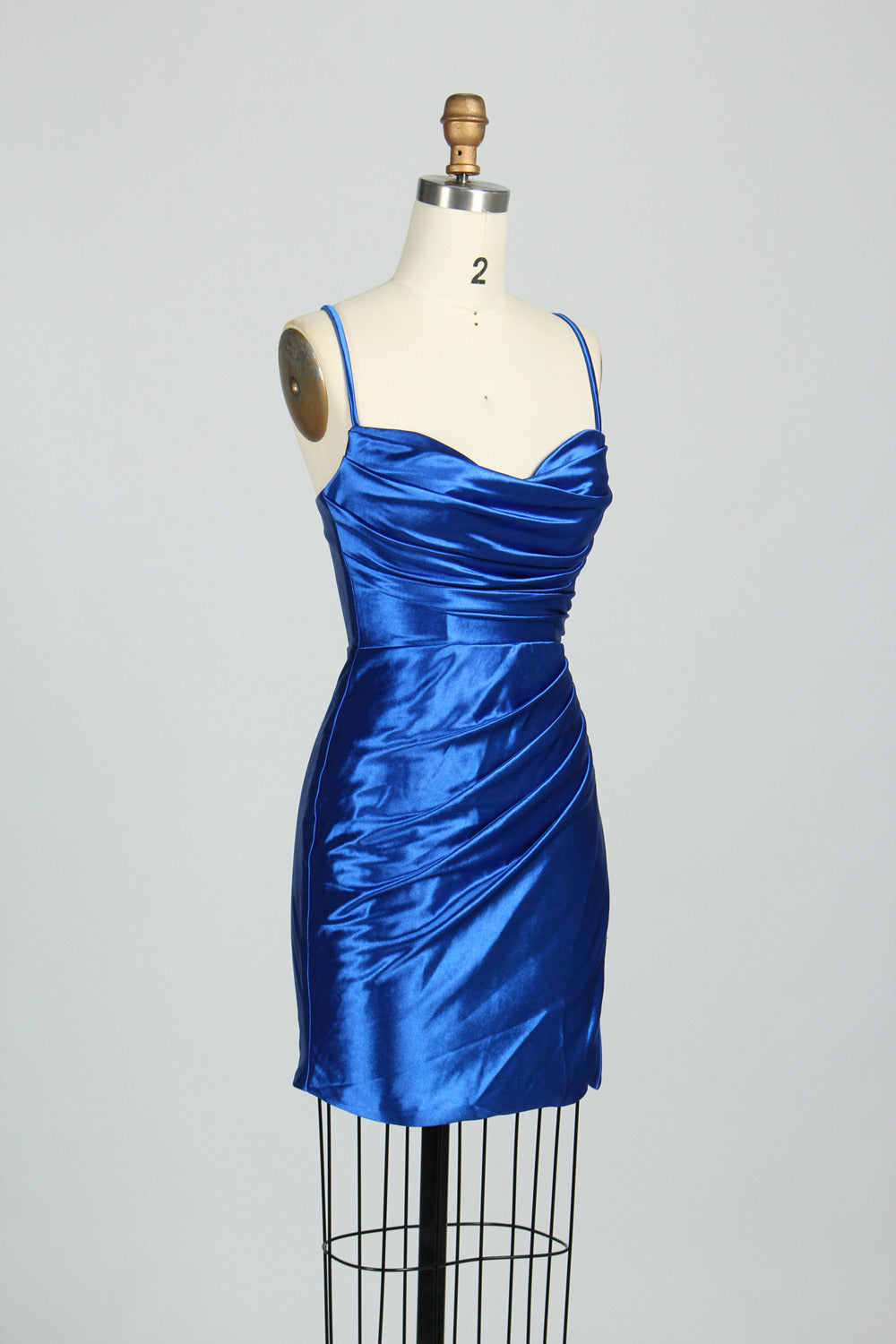 Chic Simplicity: Wholesale Classic Short Prom Dress for Effortless Elegance 32780S
