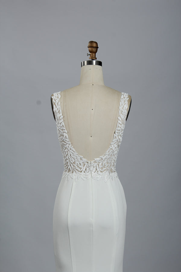 Manufacturer Plunging V - Neck Lace Mermaid Wedding Dress 32730
