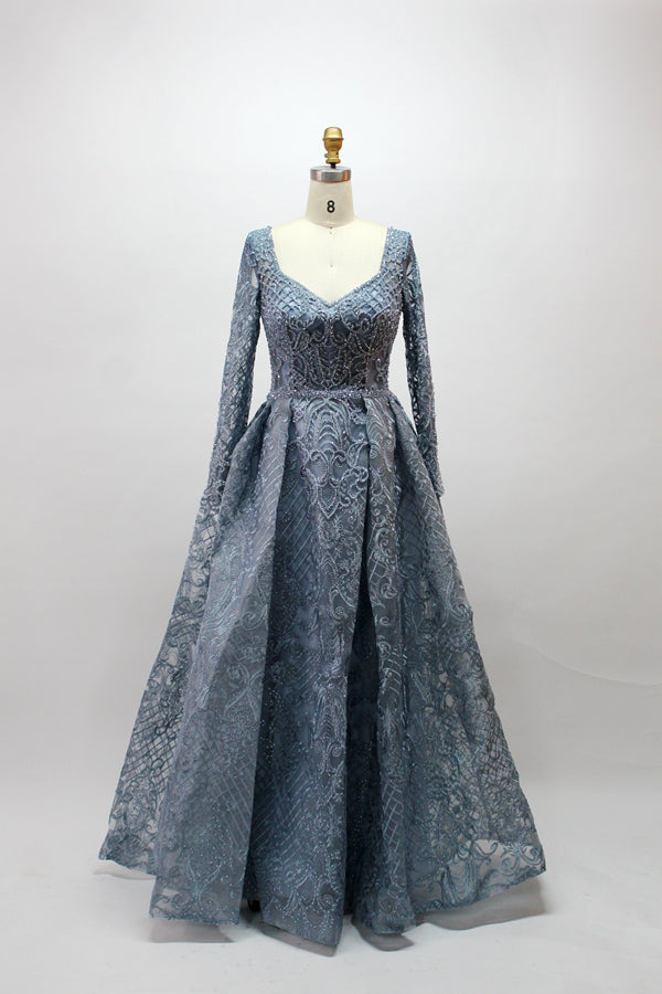 Showcased on a mannequin is a silver - gray evening gown. It has a V - neckline, long sleeves, and intricate lace embroidery all over. The elaborate design gives off a luxurious and elegant vibe, ideal for formal occasions.4