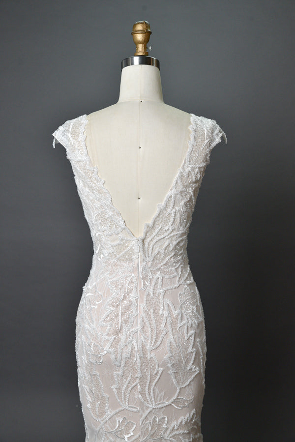 Wholesale Sheer V - Neck Leaf - Lace Mermaid Wedding Dress 3285