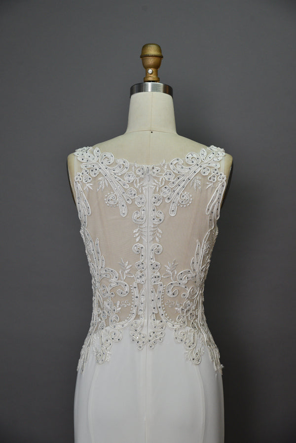 Wholesale Beaded V - Neck Mermaid Wedding Dress with Lace Train 3284