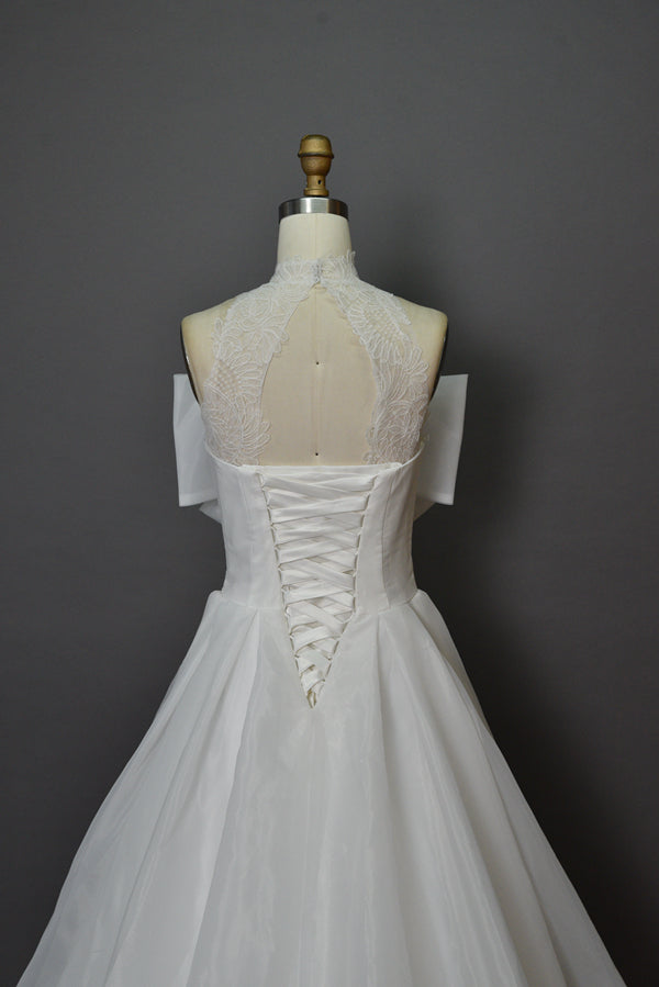 Wholesale High - Neck Wedding Dress with Oversized Bow 3283