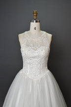 Wholesale Beaded Bodice Tulle Ball Gown Wedding Dress 3281