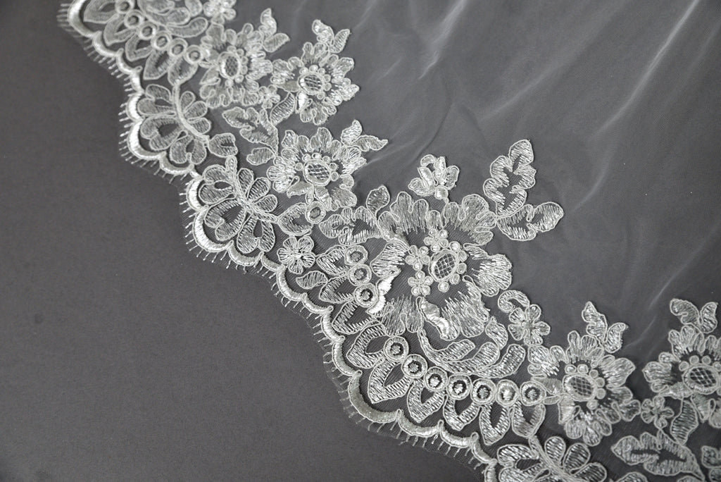 Wholesale Floral Lace Cathedral Bridal Veil – Sheer Tulle t024